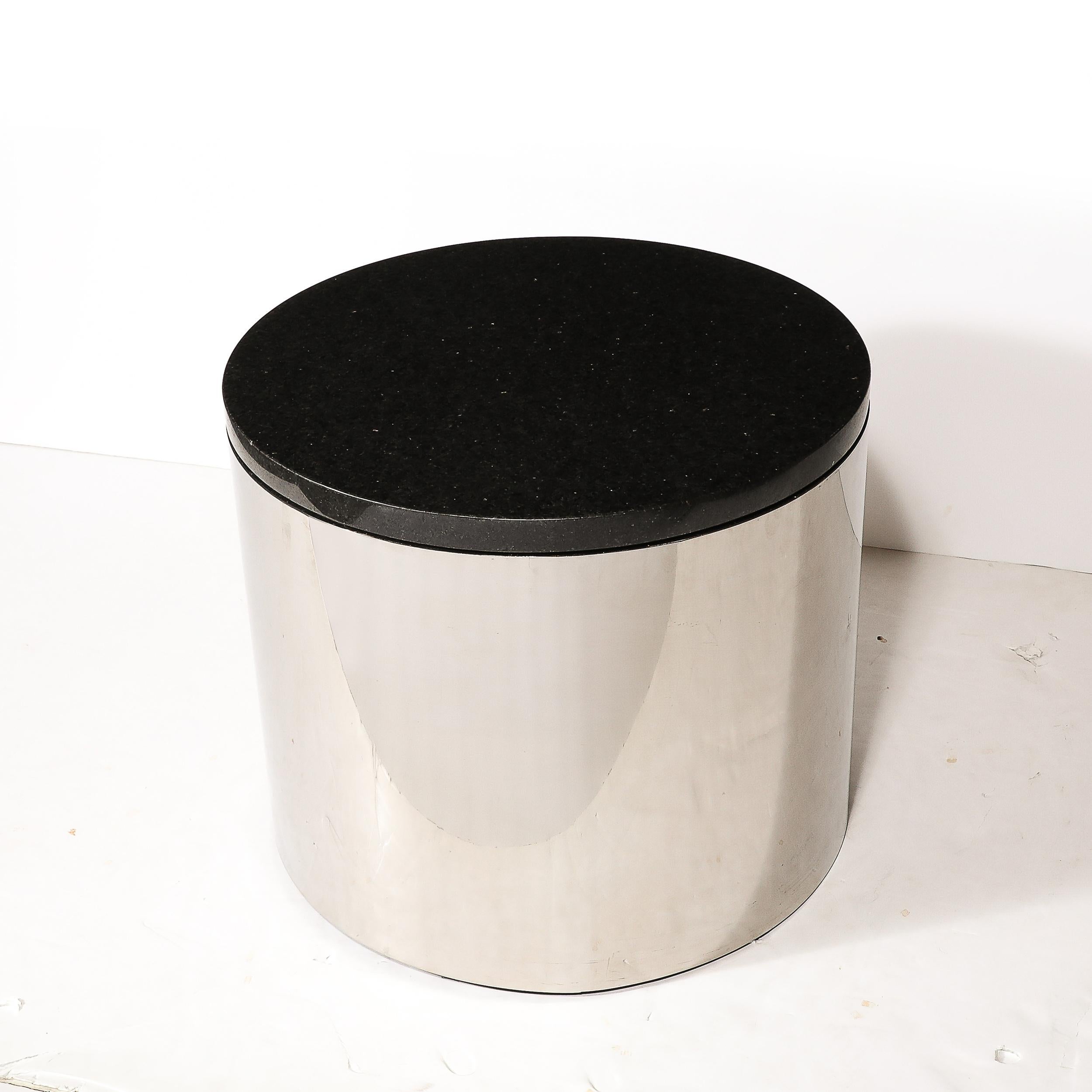 Américain Table d'appoint en forme de tambour cylindrique, en chrome et granit, mi-siècle moderne en vente