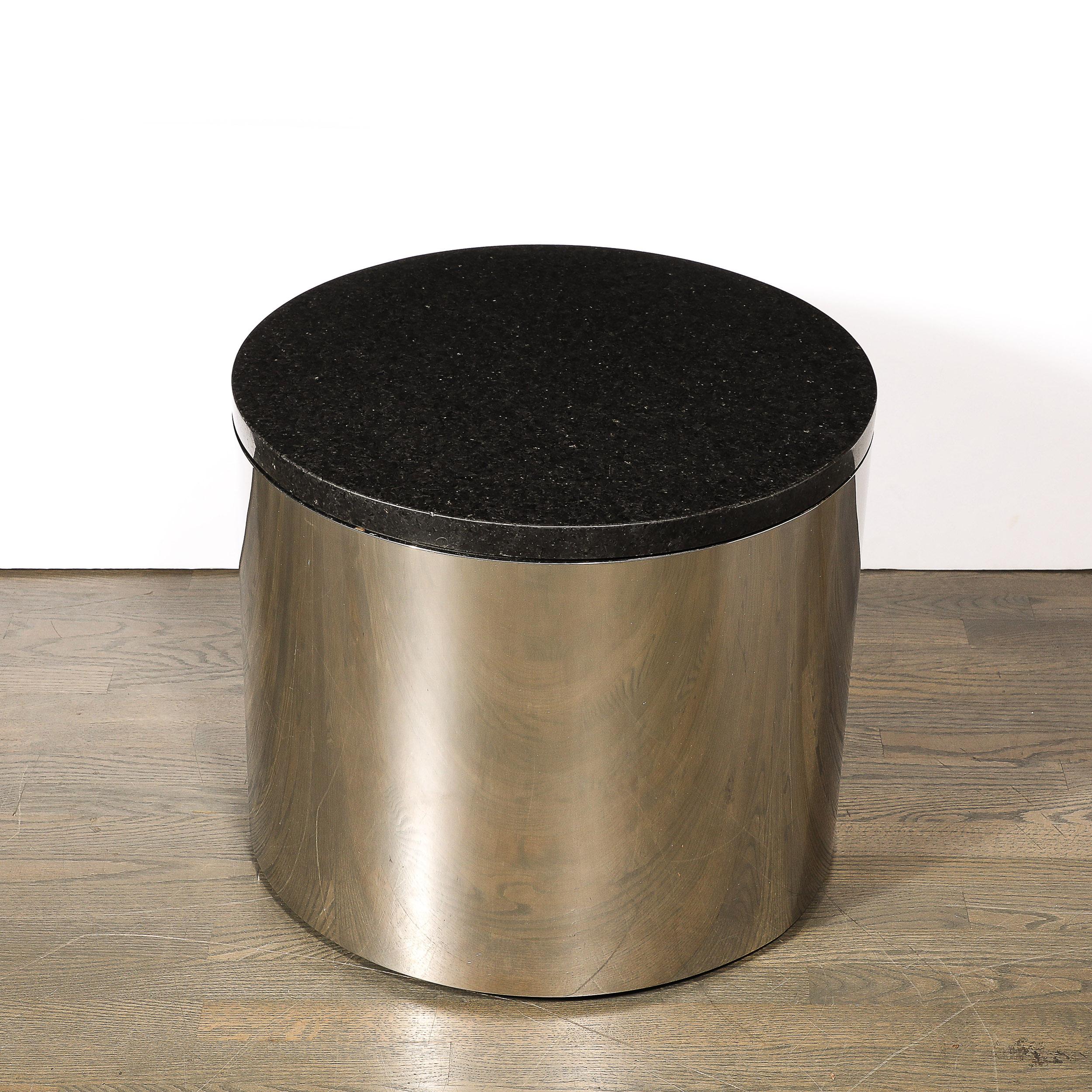 Fin du 20e siècle Table d'appoint en forme de tambour cylindrique, en chrome et granit, mi-siècle moderne en vente