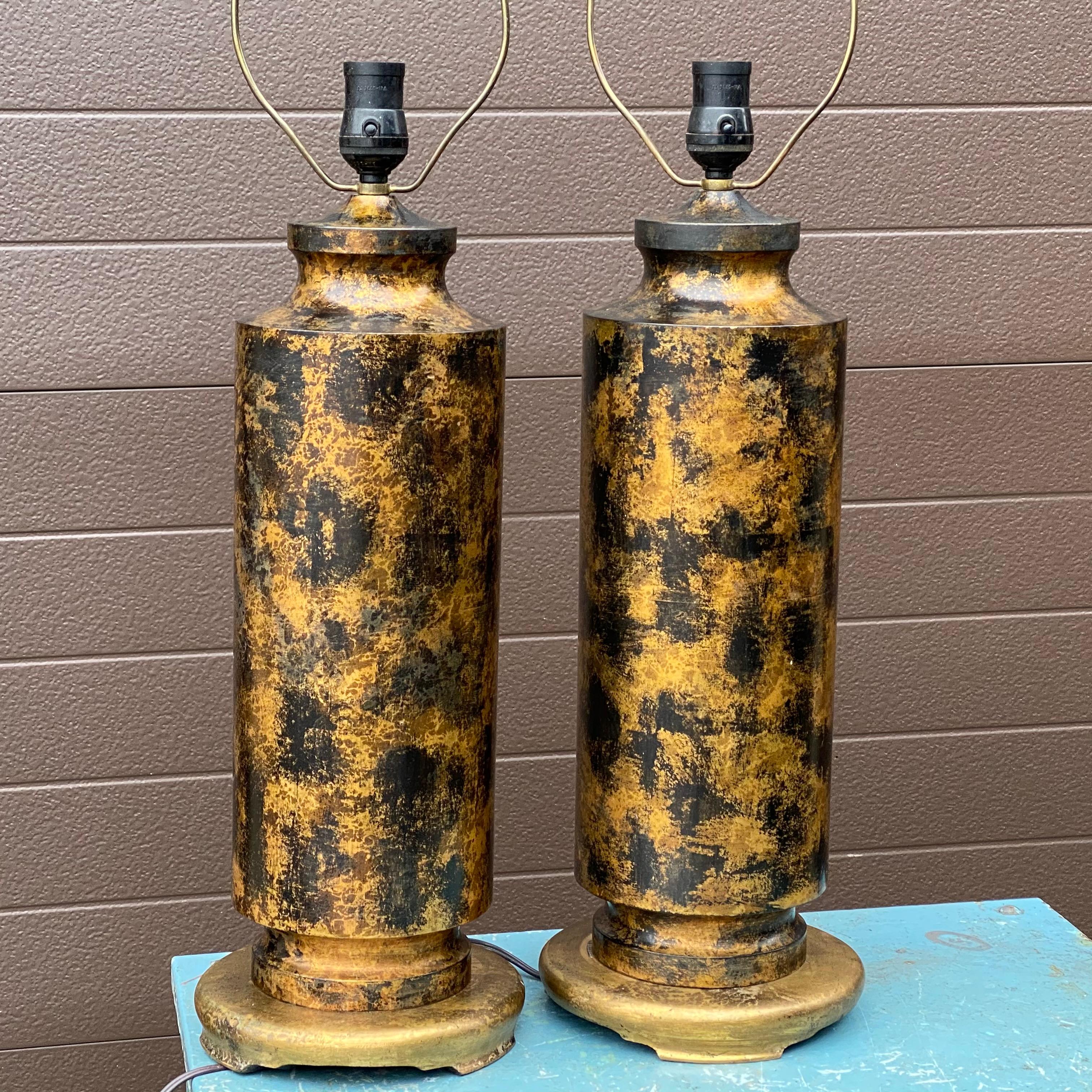 Mid-Century Modern Cylindrical Patinated Bronze Table Lamps For Sale 1