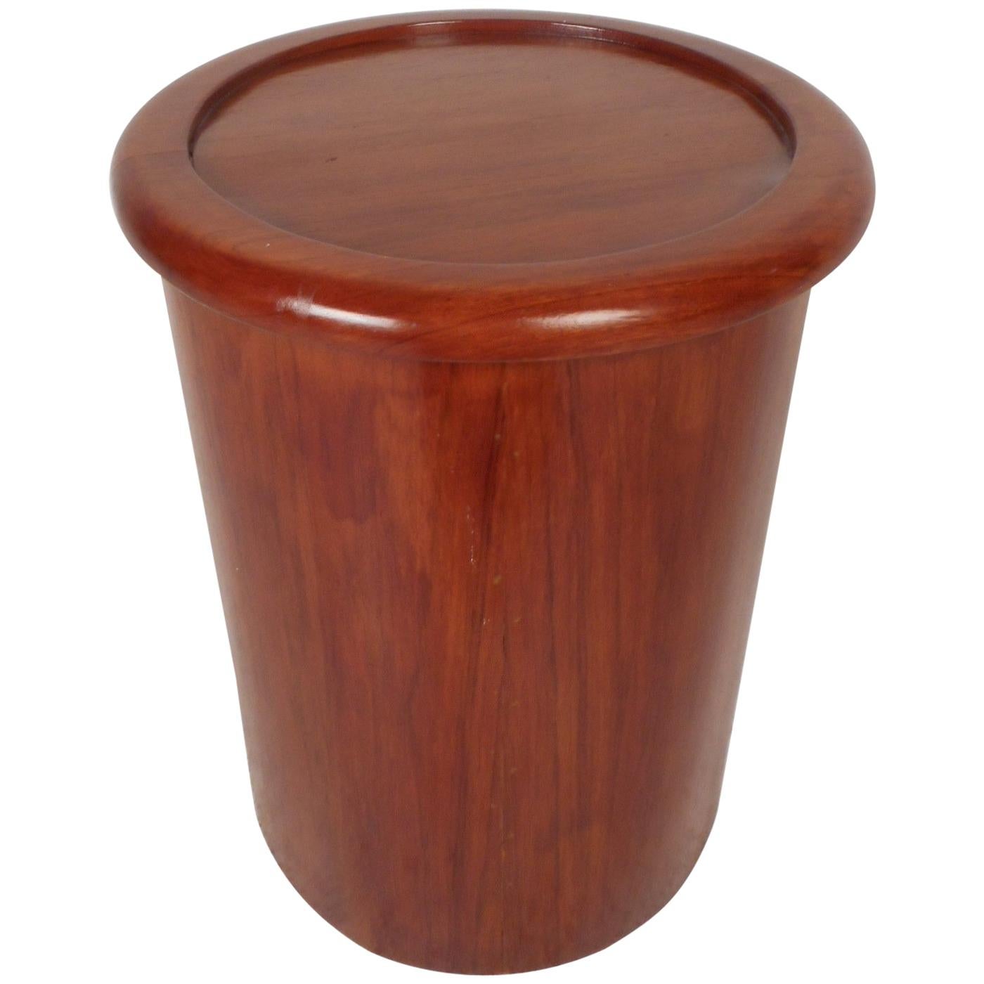 Mid-Century Modern Cylindrical Side Table or Pedestal