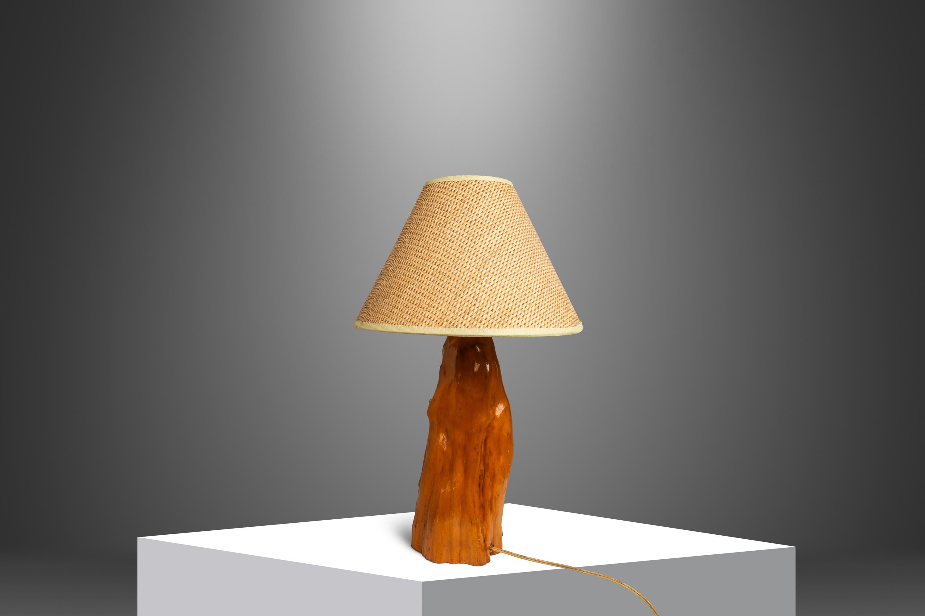 Mid-Century Modern Lampe de table moderne du milieu du siècle dernier en Floride Bald Cypress, États-Unis, vers les années 1960 en vente