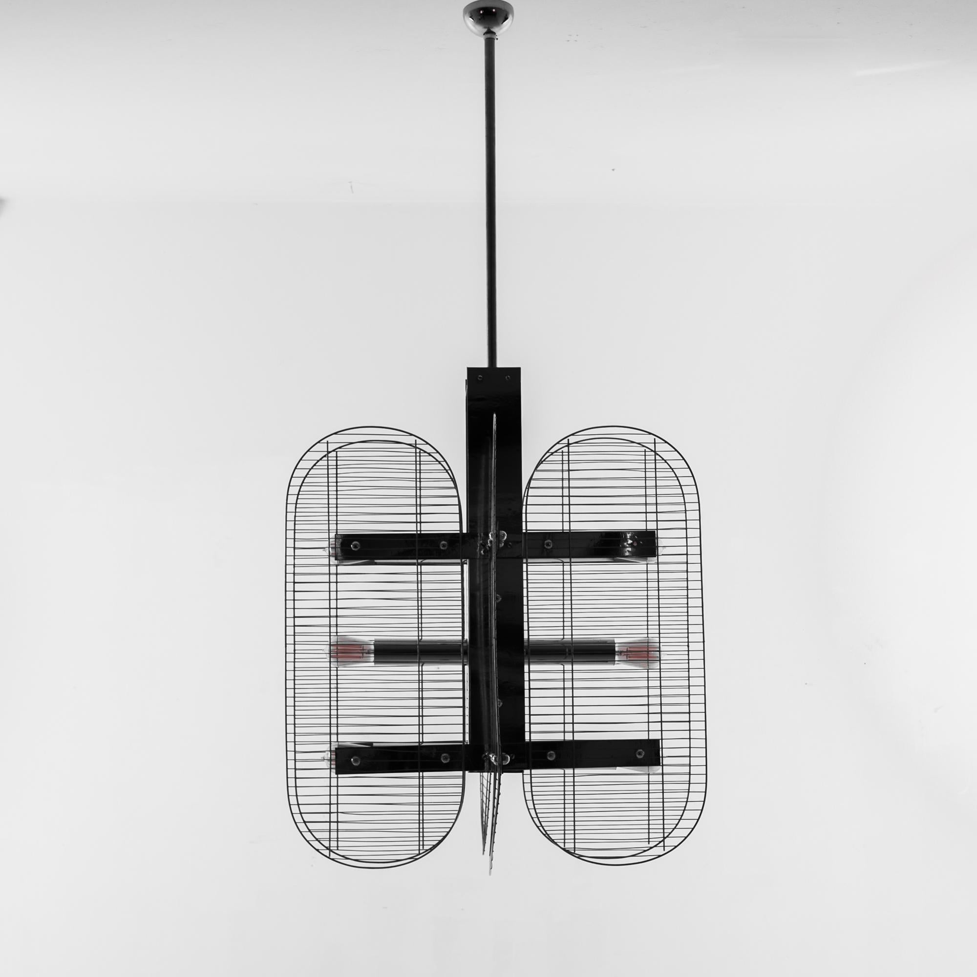 Mid-Century Modern Czech Metal Mesh Chandelier In Good Condition In High Point, NC