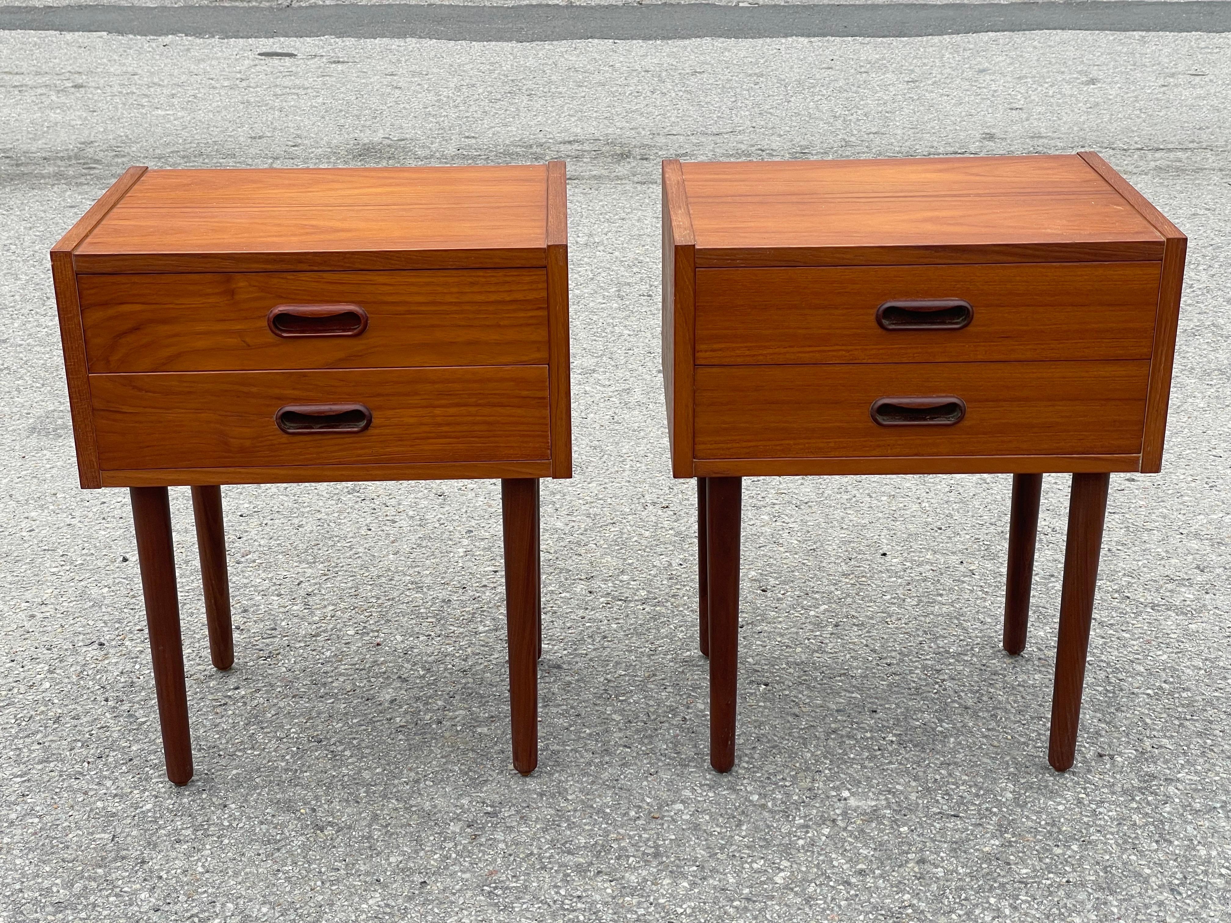 Mid century modern Danish 1960´s teak night stands For Sale 5