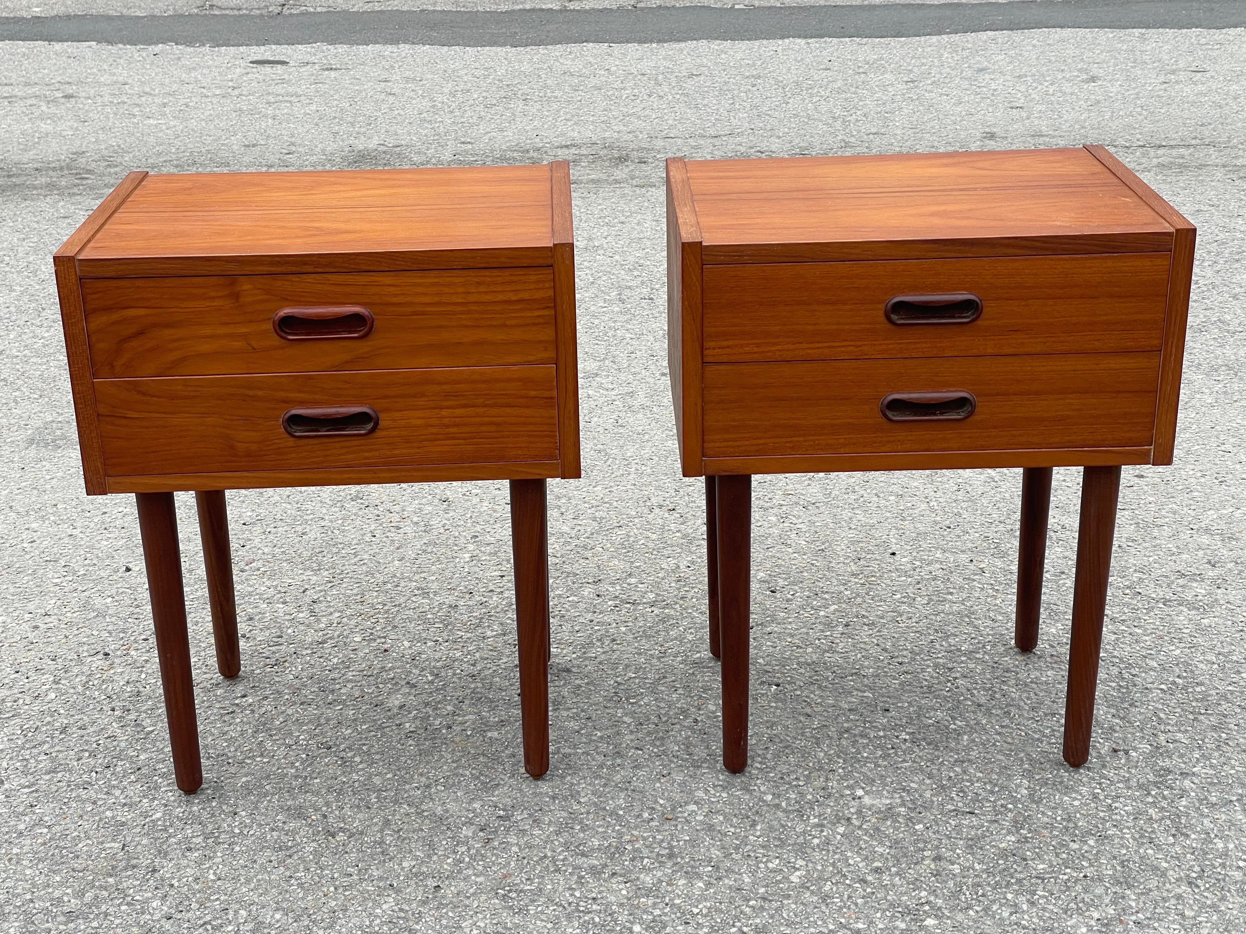Mid century modern Danish 1960´s teak night stands For Sale 2