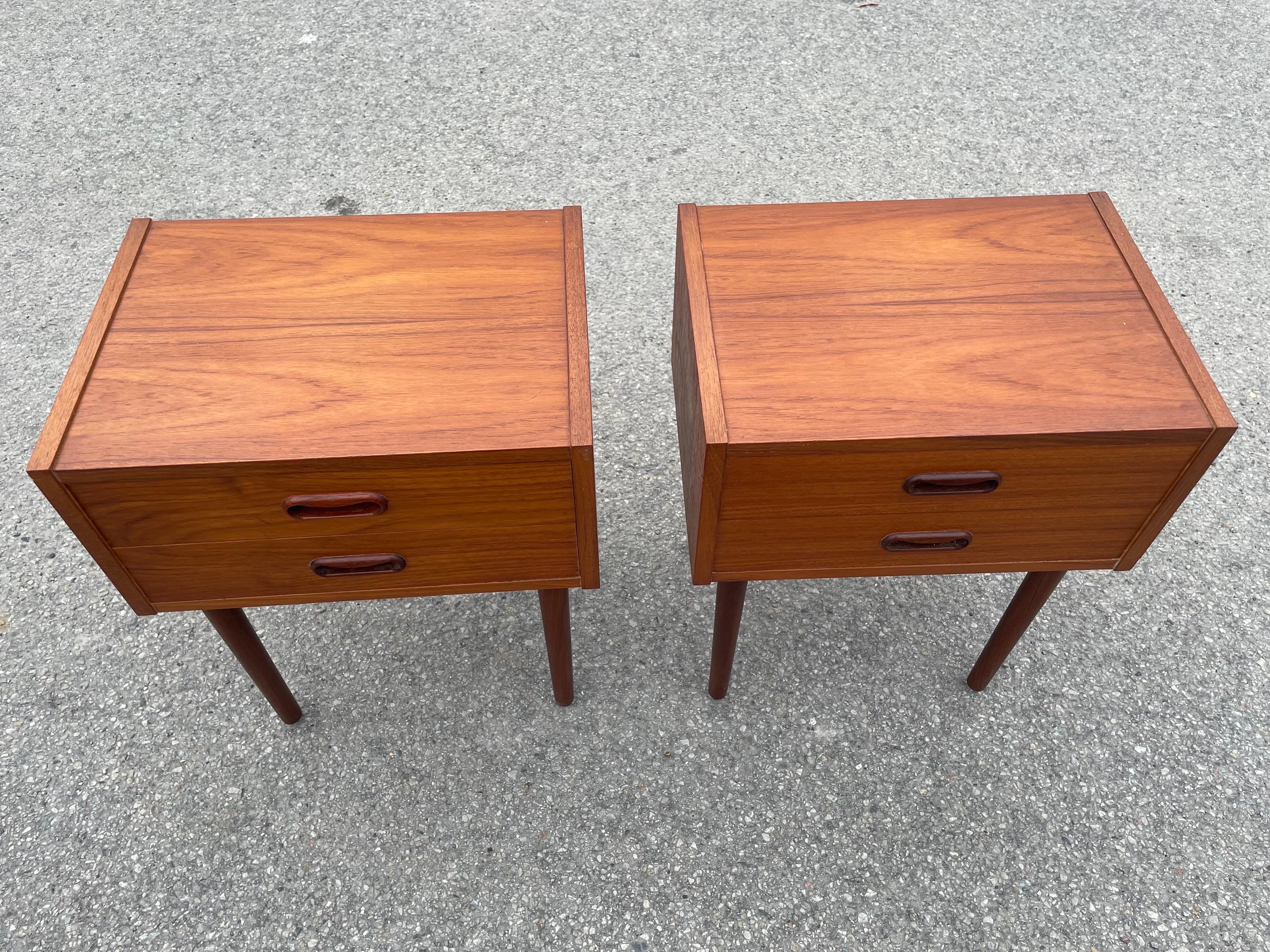 Mid century modern Danish 1960´s teak night stands For Sale 3