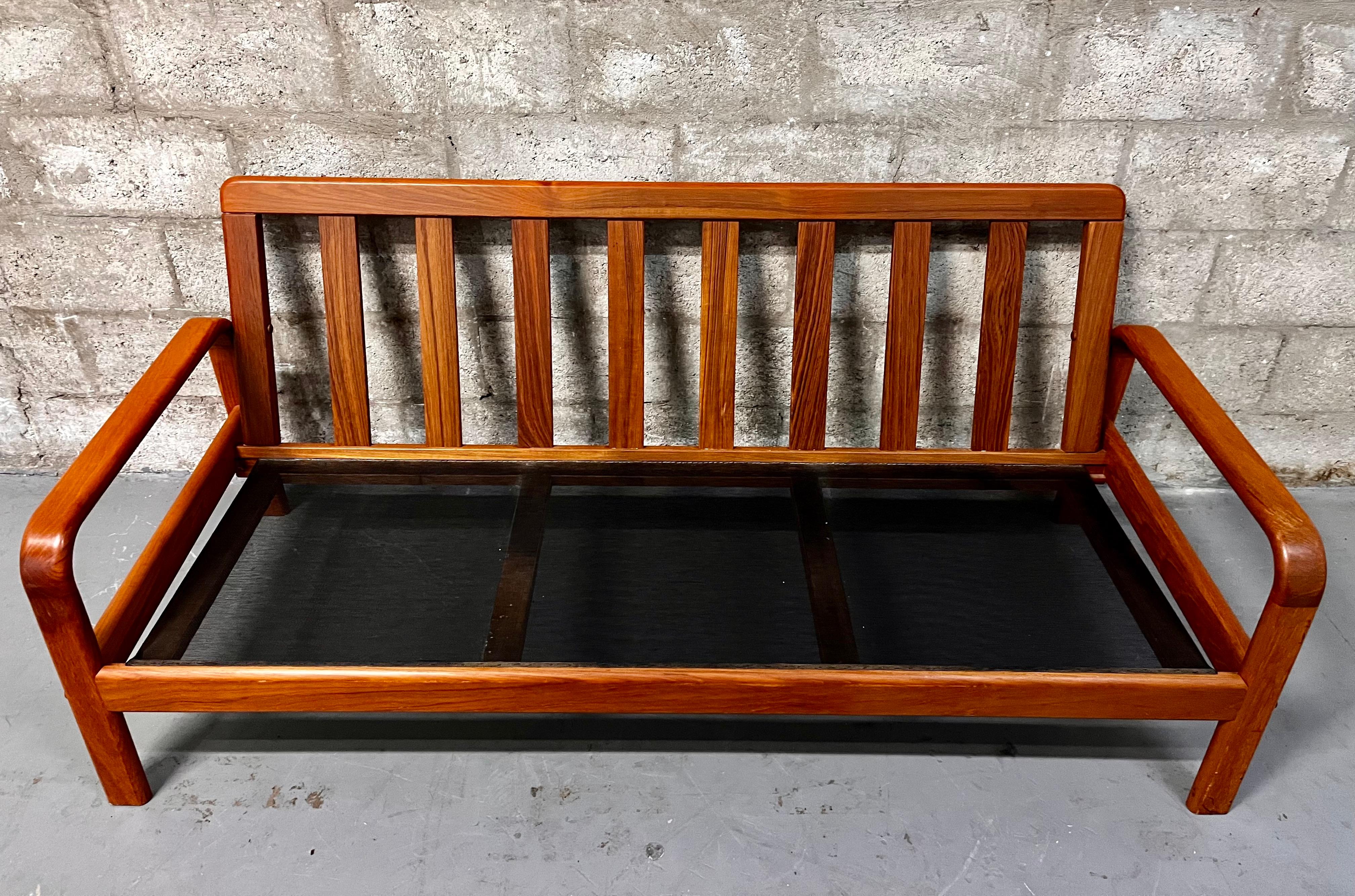 Mid-Century Modern Danish 3 Seats Teak Sofa by Nitex Mobler Denmark, C 1980s For Sale 5