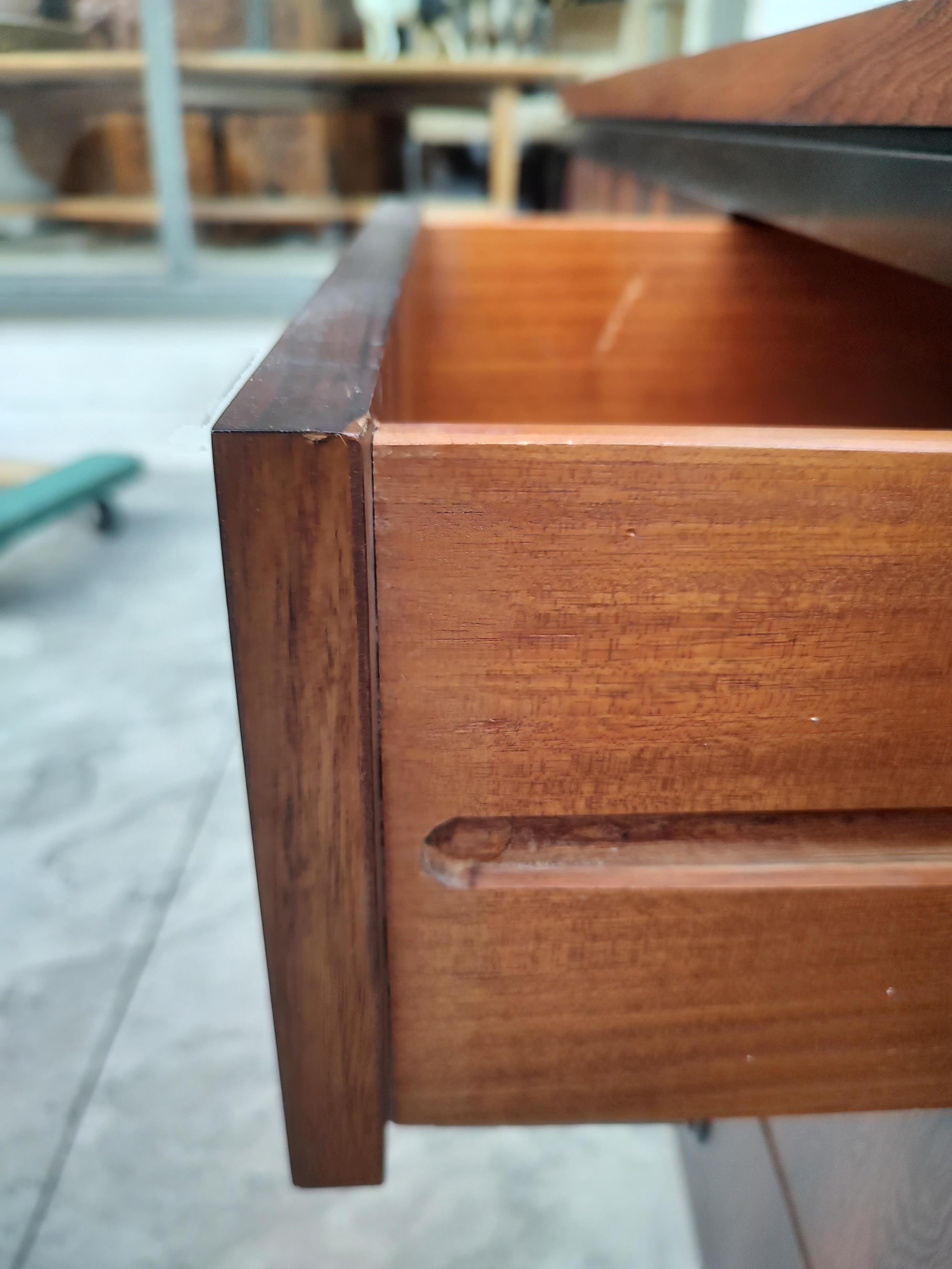 Mid-Century Modern Danish 9 Drawer Rosewood Dresser Credenza  In Good Condition In Port Jervis, NY