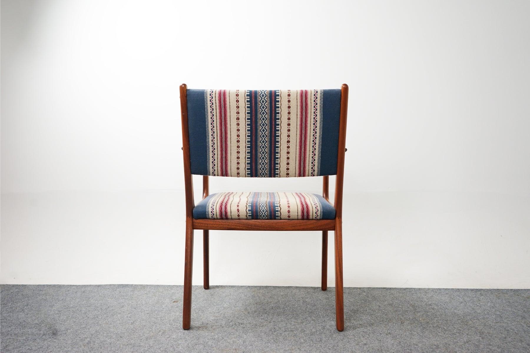 Mid-Century Modern Danish Arm Chair in Mahogany by Ole Wanscher P. Jeppesen 4