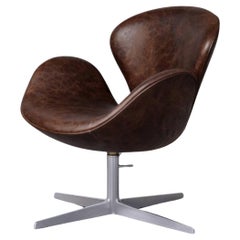 Mid-Century Modern Danish Brown Leather Swan Chair by Arne Jacobsen
