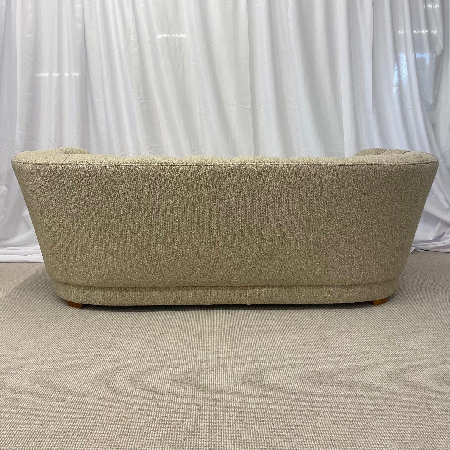 Flemming Lassen Style, Danish Mid-Century Modern, Curved Sofa, Boucle, 1940s For Sale 7