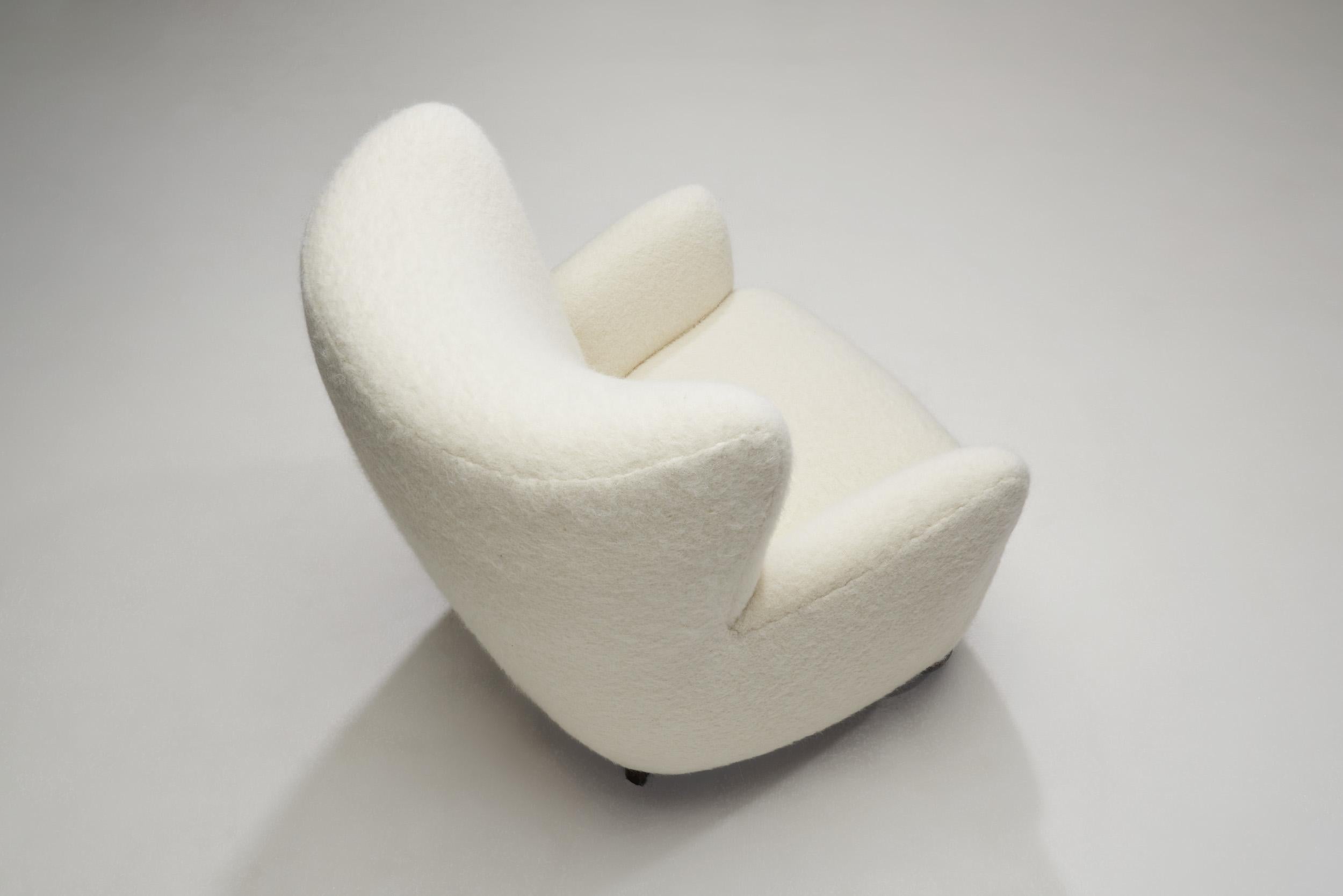 Fabric Mid-Century Modern Danish Cabinetmaker Lounge Chair, Denmark, 1940s