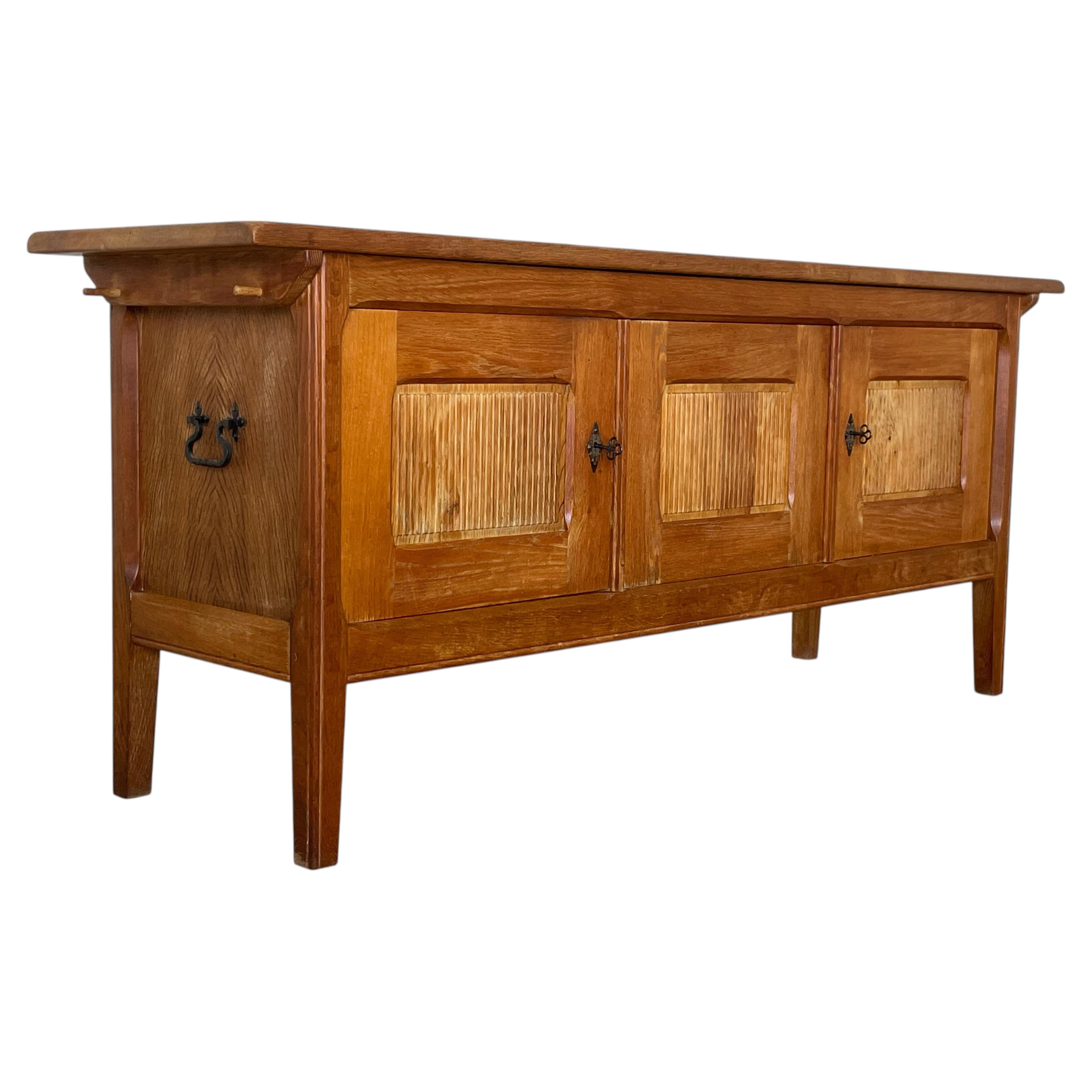 Mid-Century Modern Danish Cabinetmaker Sideboard in Solid Oak, 1960s