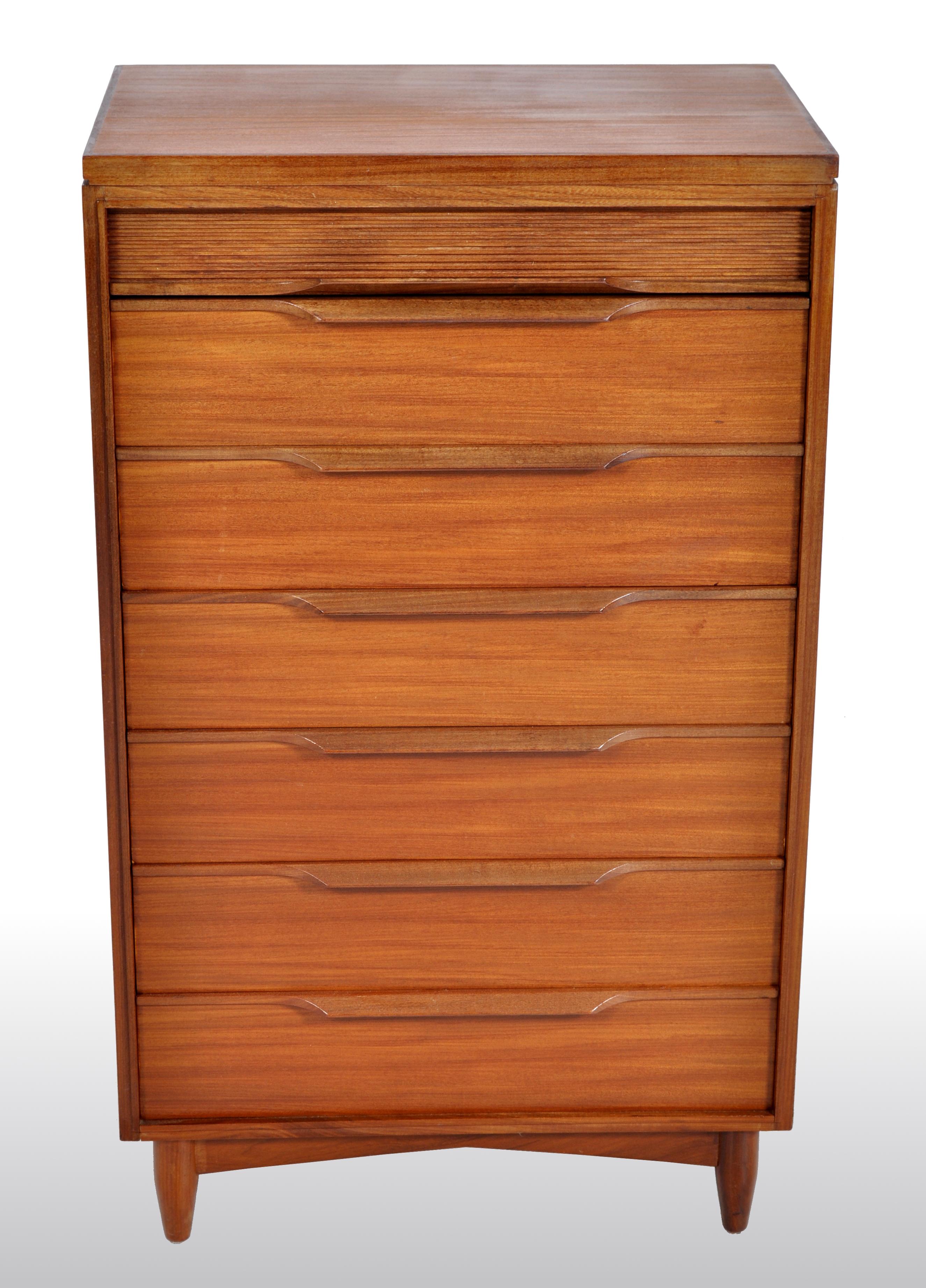 20th Century Mid-Century Modern Danish Chest of Drawers/Dresser in Teak, 1960s