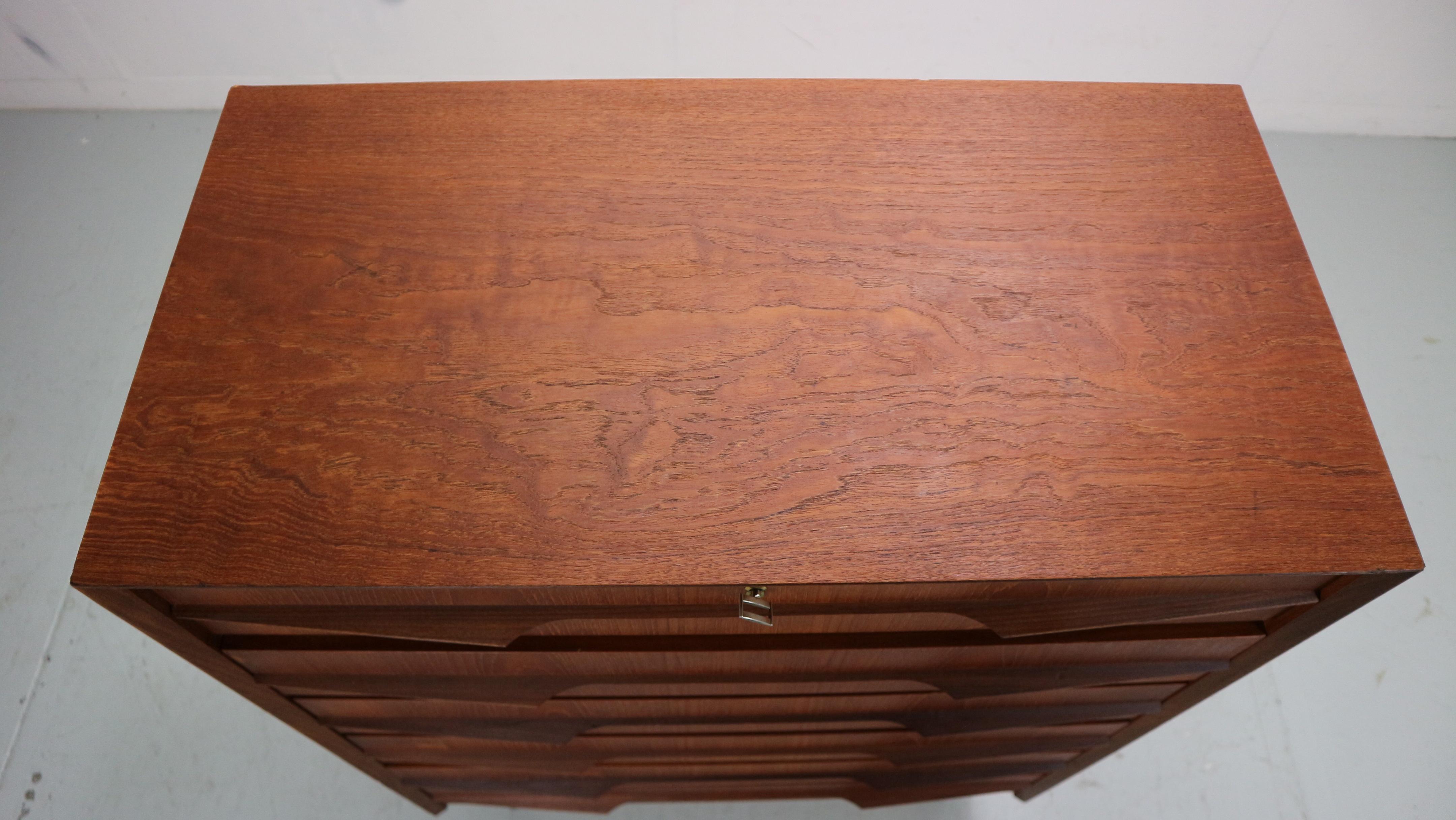 Mid-Century Modern Danish Chest of Six Drawers, Tallboy in Teak, Denmark, 1960 10