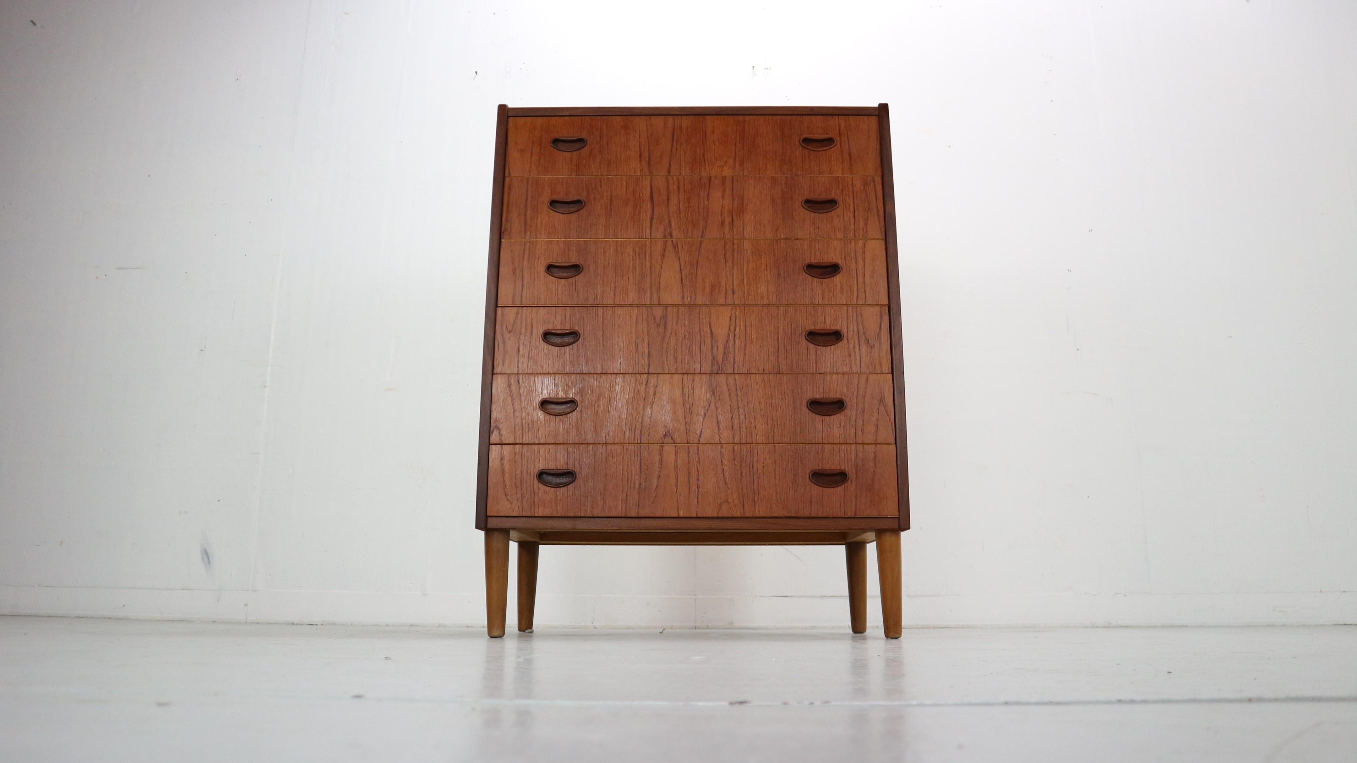 Mid-20th Century Mid-Century Modern Danish Chest of Six Drawers, Tallboy in Teak, Denmark, 1960