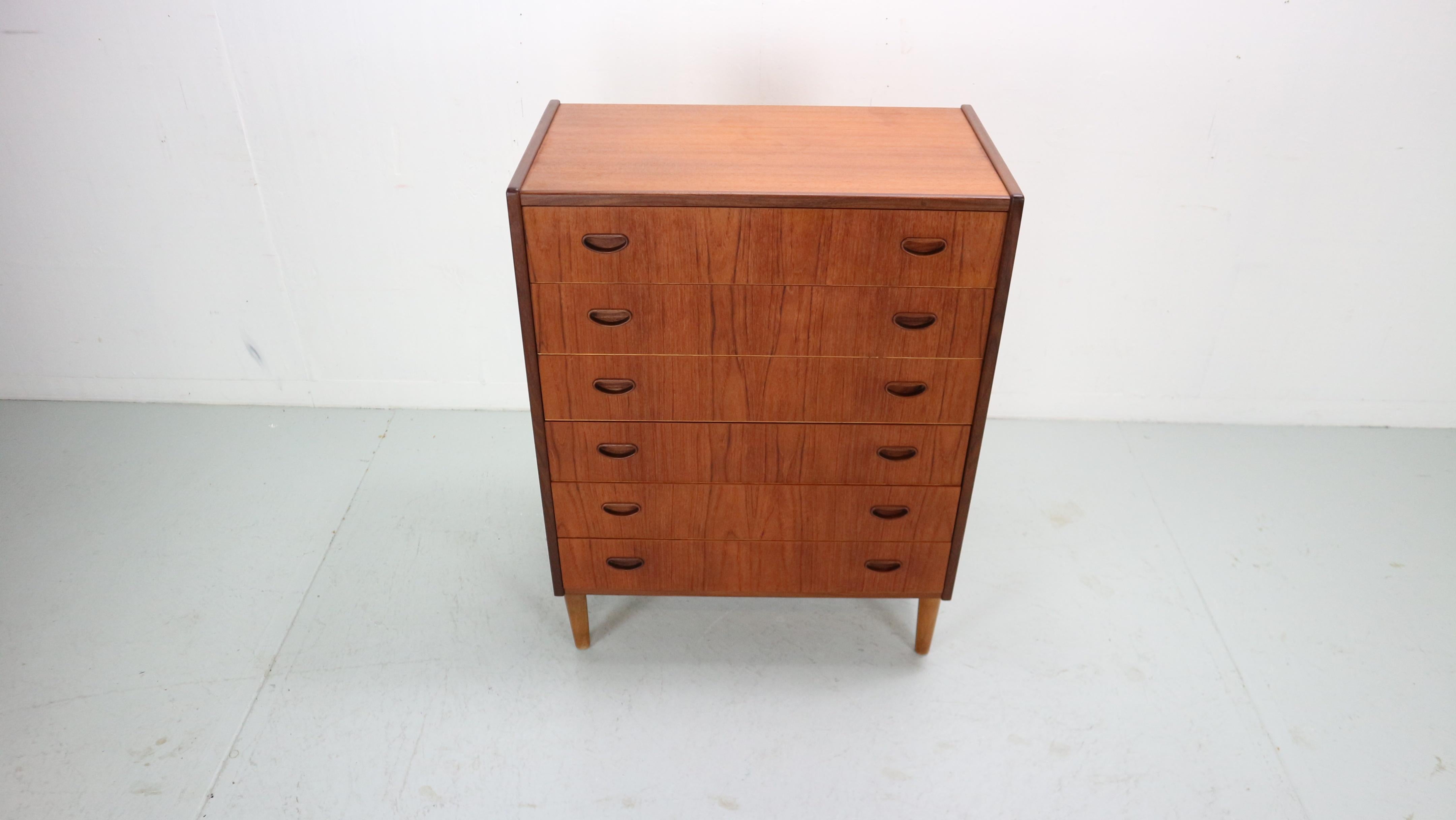 Mid-Century Modern Danish Chest of Six Drawers, Tallboy in Teak, Denmark, 1960 1