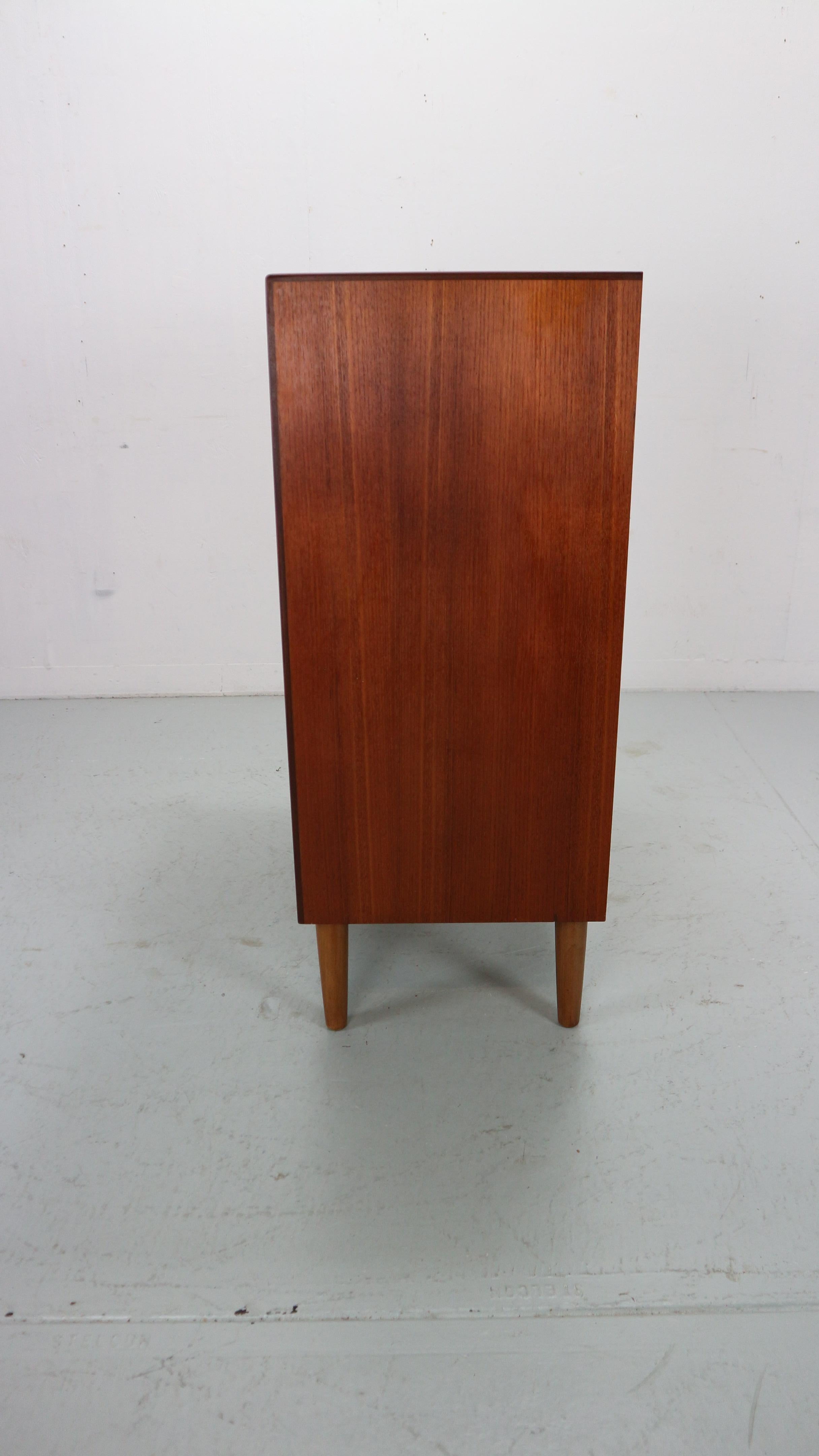 Mid-Century Modern Danish Chest of Six Drawers, Tallboy in Teak, Denmark, 1960 3