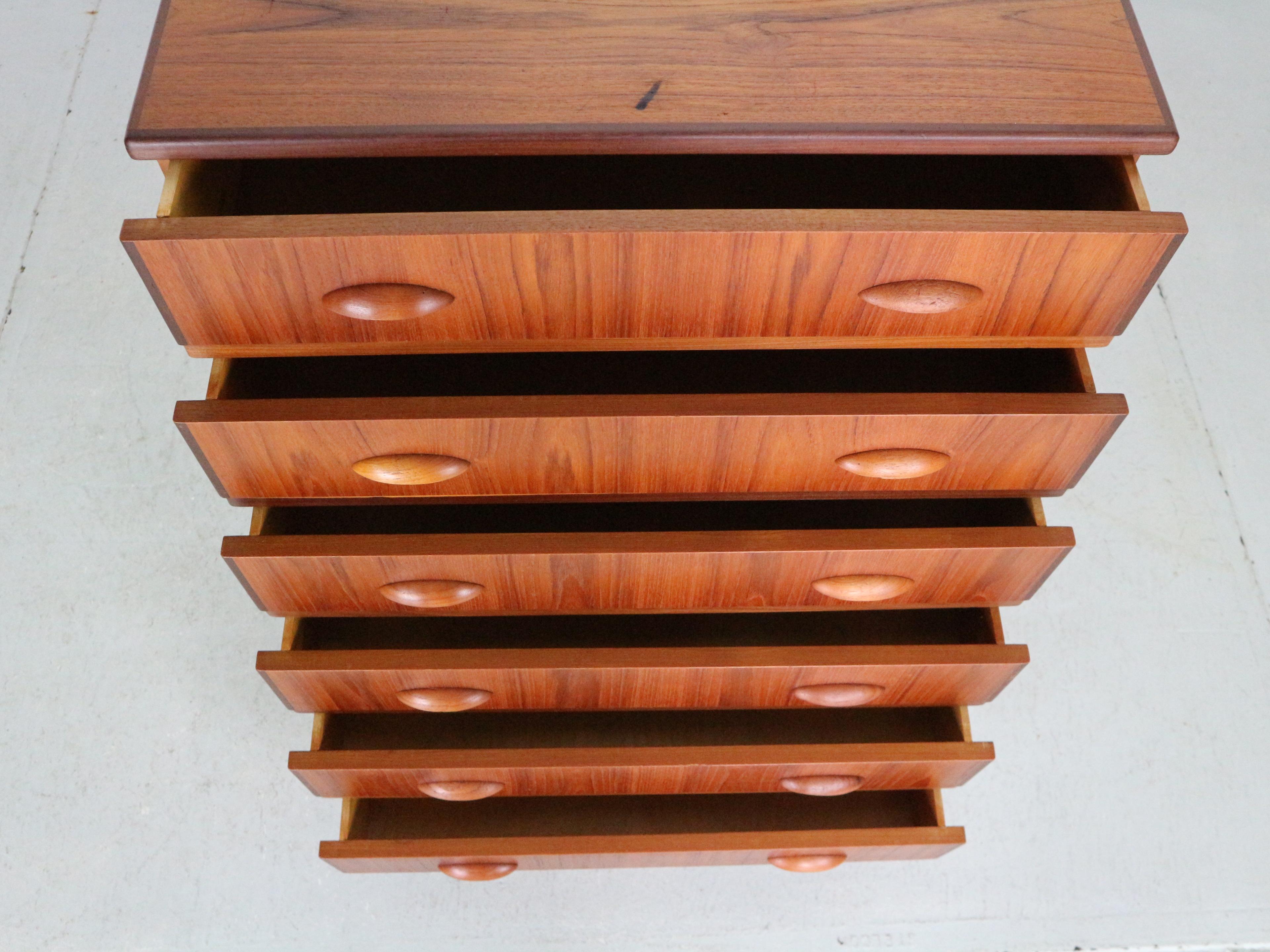 Mid-Century Modern Danish Chest of Six Drawers, Tallboy in Teak, Denmark, 1960s 15