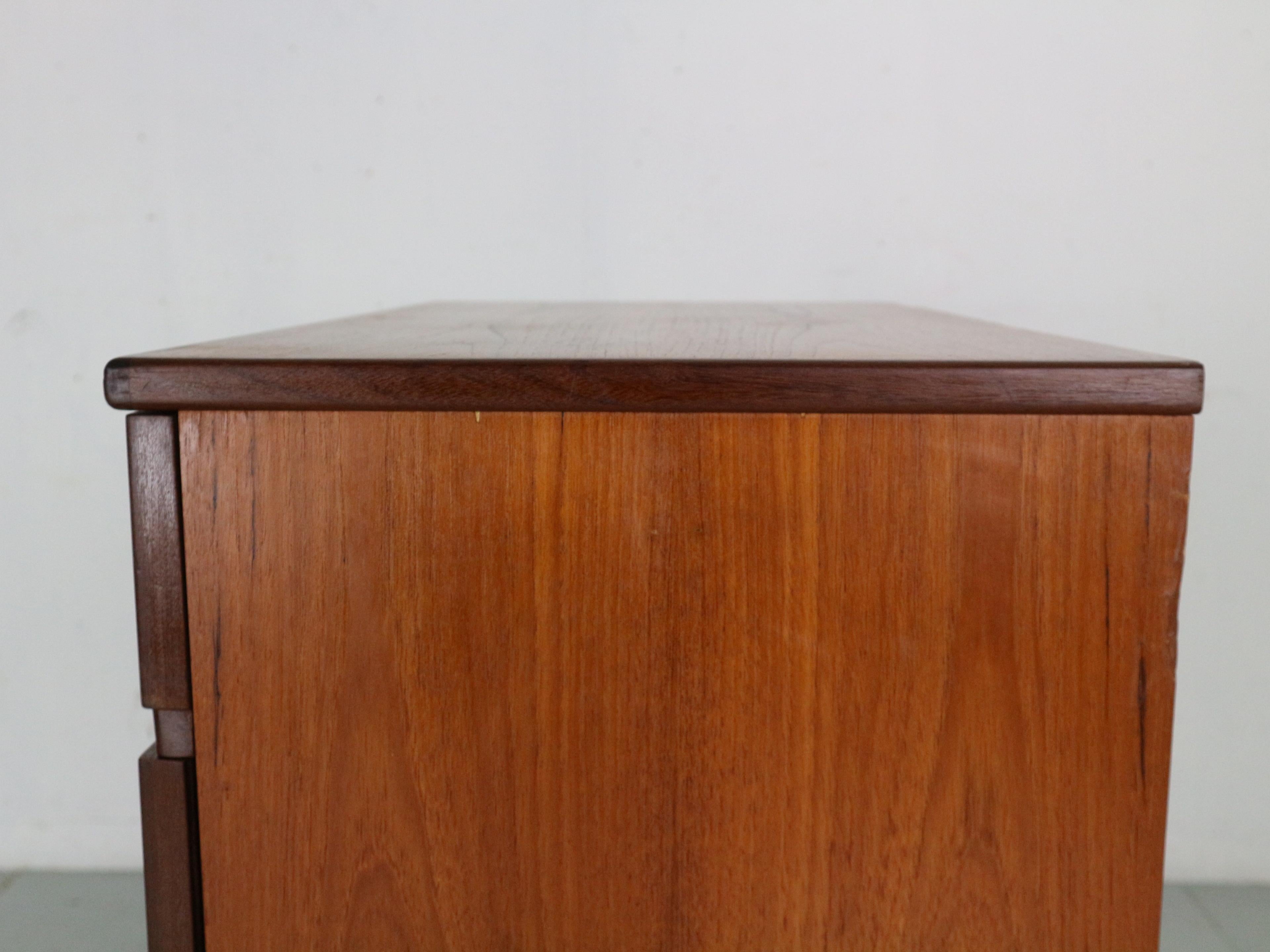 Mid-Century Modern Danish Chest of Six Drawers, Tallboy in Teak, Denmark, 1960s 5