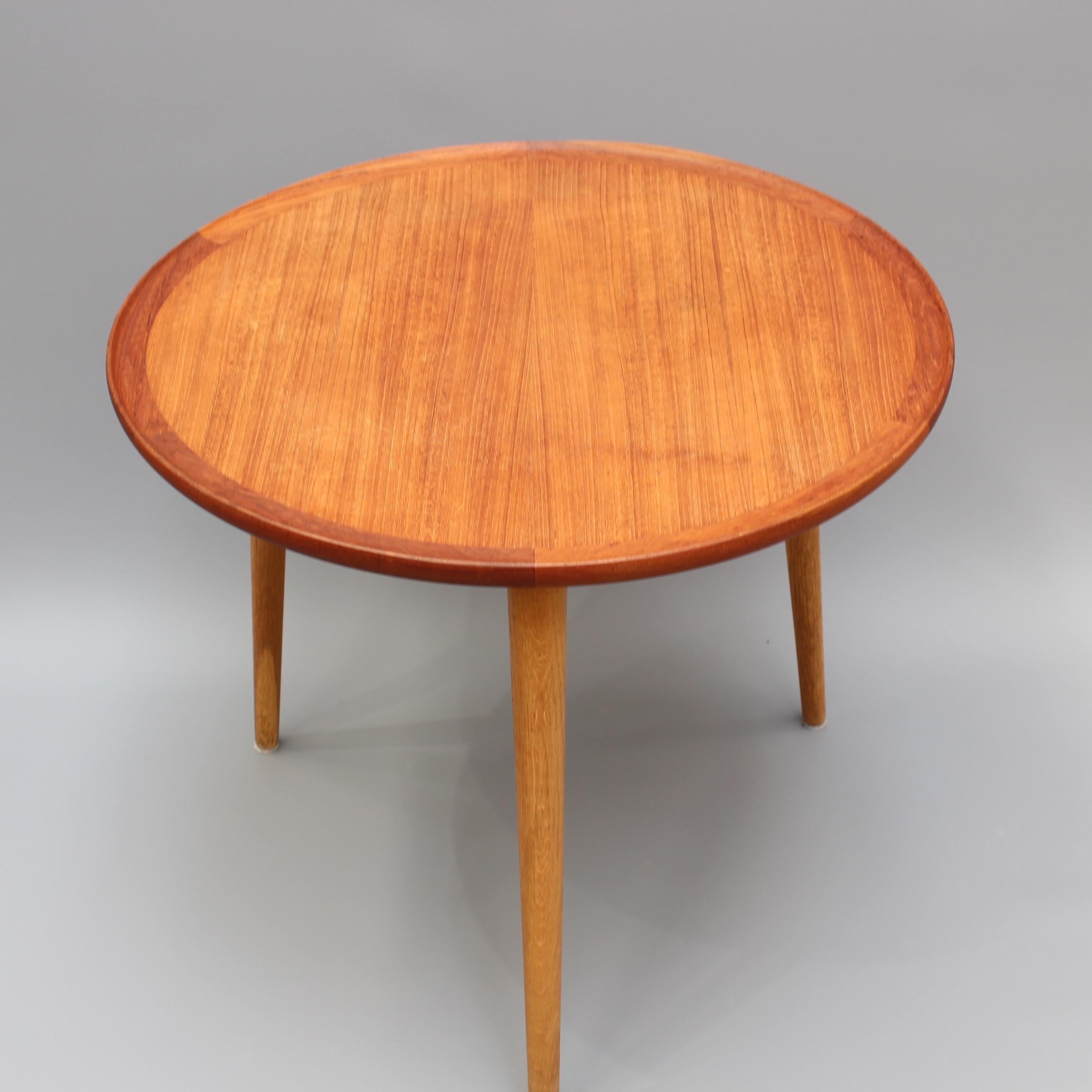 Scandinavian Modern Mid-Century Modern Danish Circular Teak End Table, circa 1960s