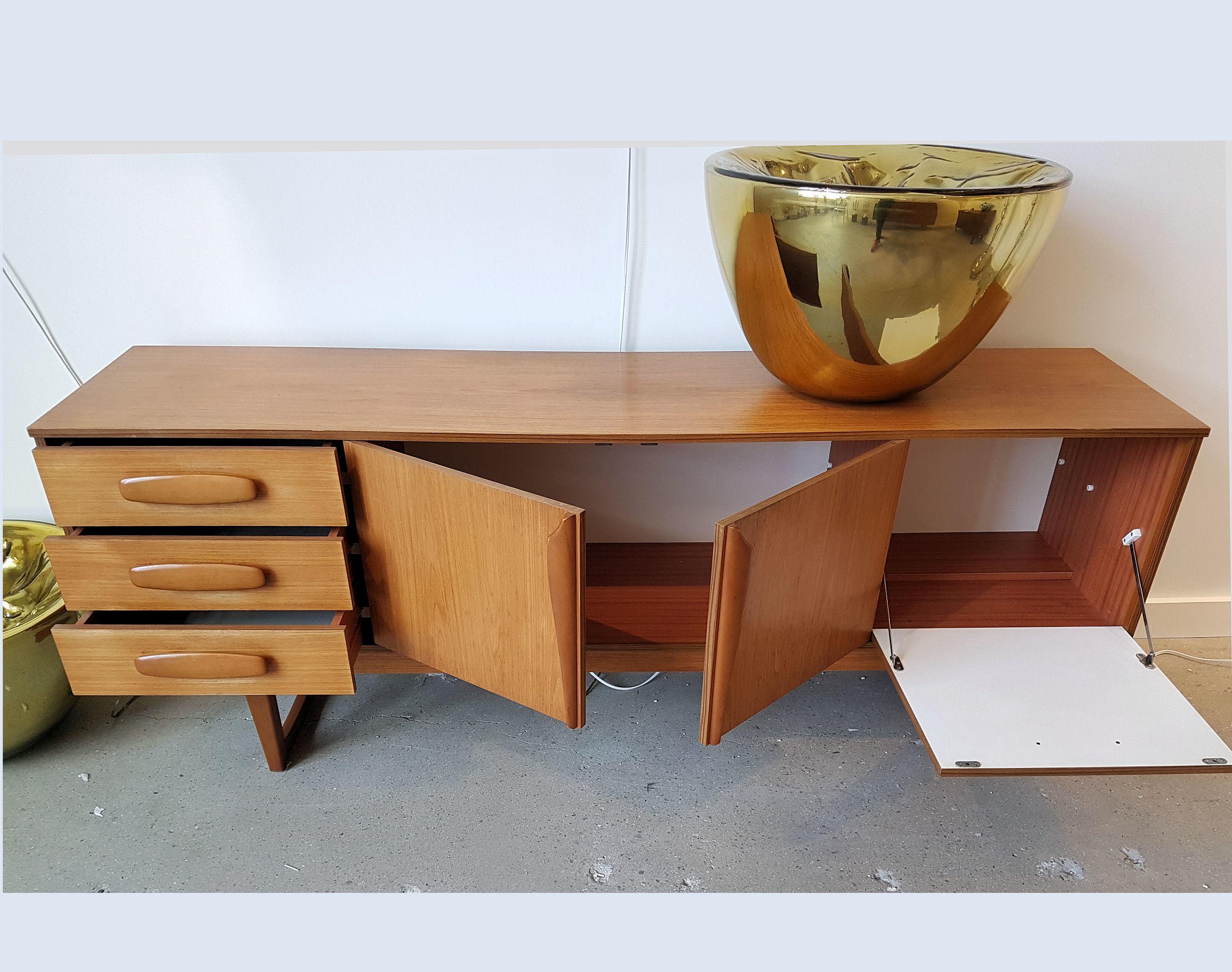 Mid-Century Modern Danish Clear Cherrywood sideboard or Credenza, 1960s 3