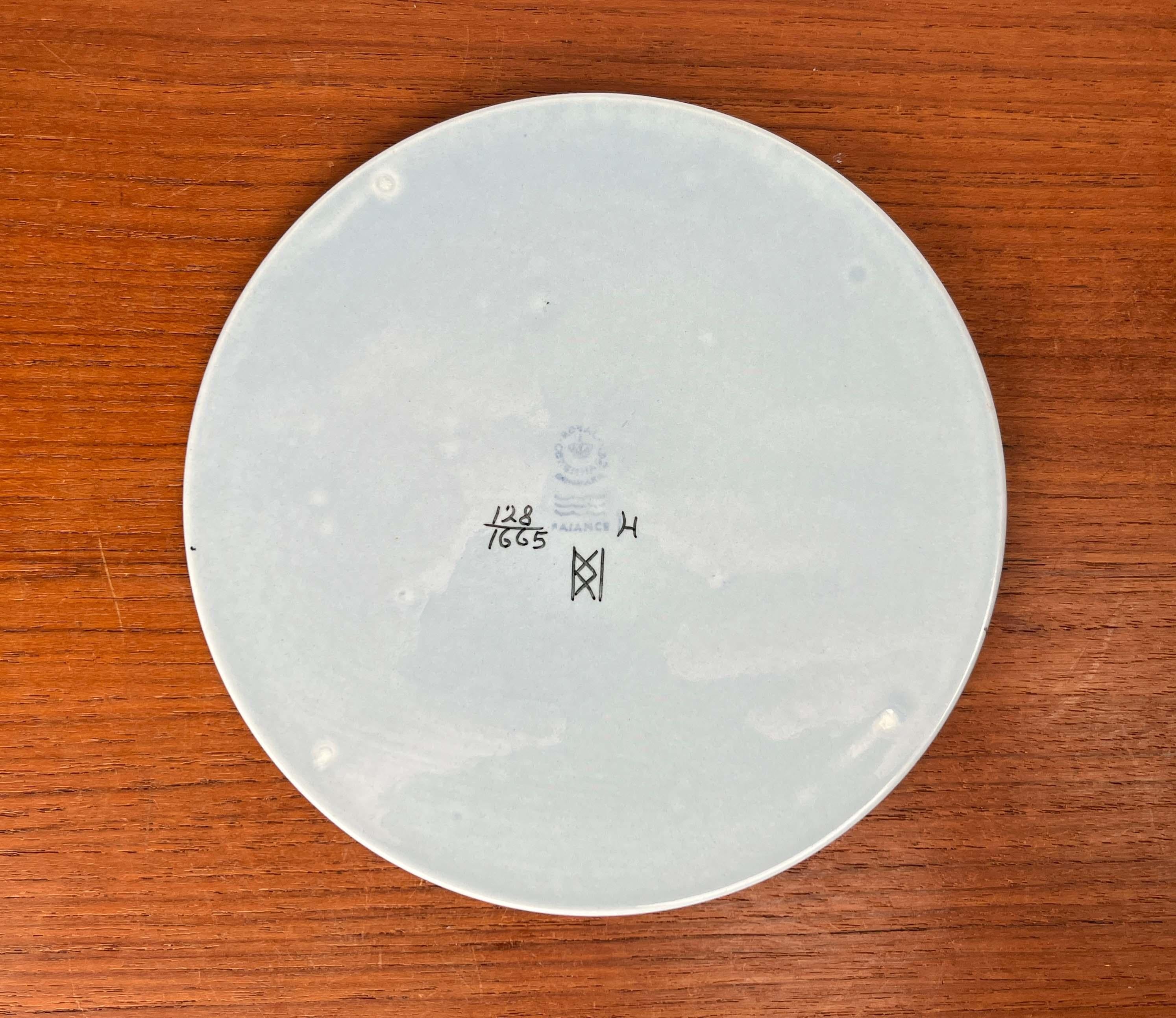 Mid-Century Modern Danish Crazy Bird Design Teller Beth Breyen Royal Copenhagen im Angebot 7