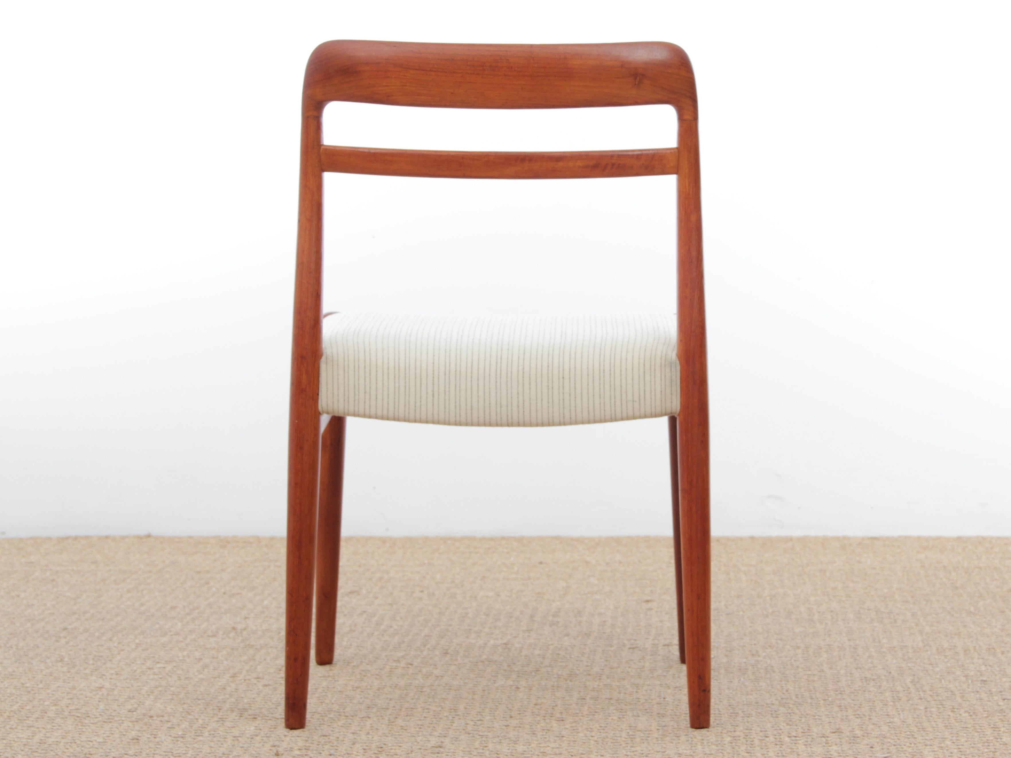 Mid-Century Modern Danish Dining Chairs in Teak For Sale 1