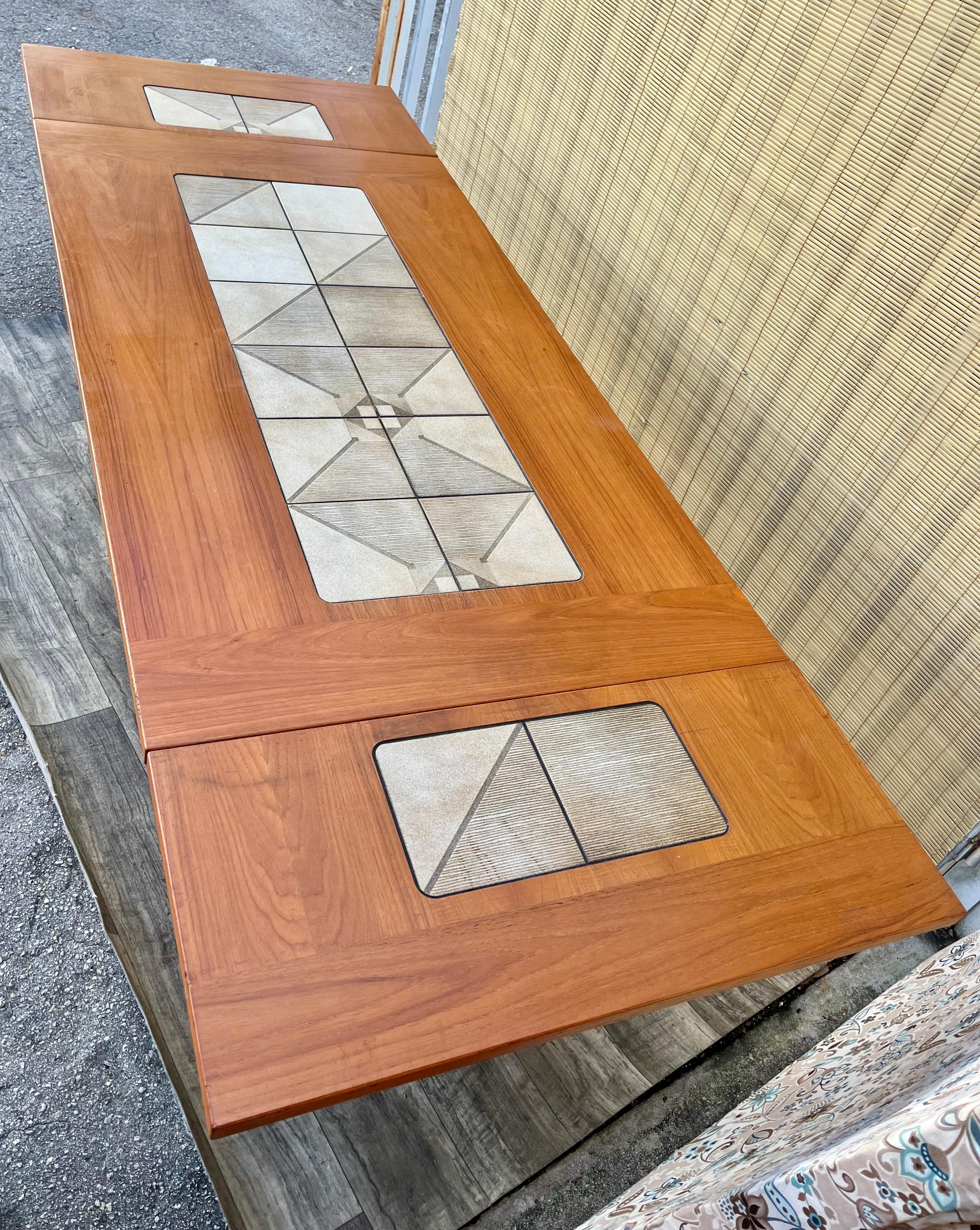 Mid Century Modern Danish Expandable Dining Table W/ Tile Inlay by Gangso Mobler For Sale 2