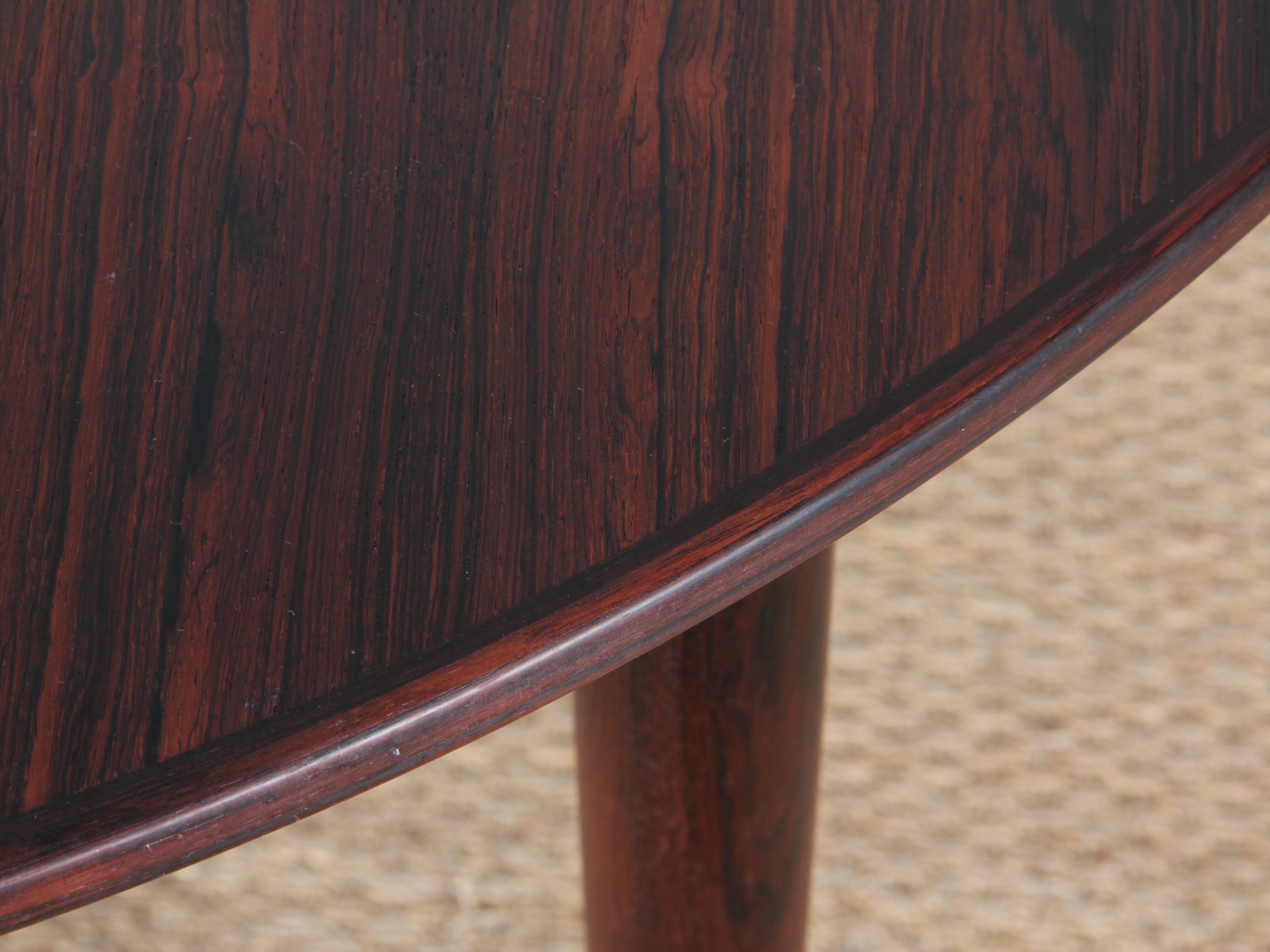 Mid-Century Modern Danish Extendable Round Dining Table in Rosewood 3