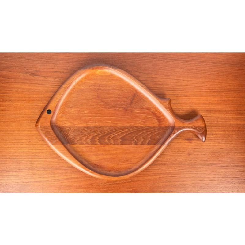 Mid-Century Modern Danish Fish Shaped Teak Plate Bowl from Digsmed, 1960s In Good Condition For Sale In Hamburg, DE