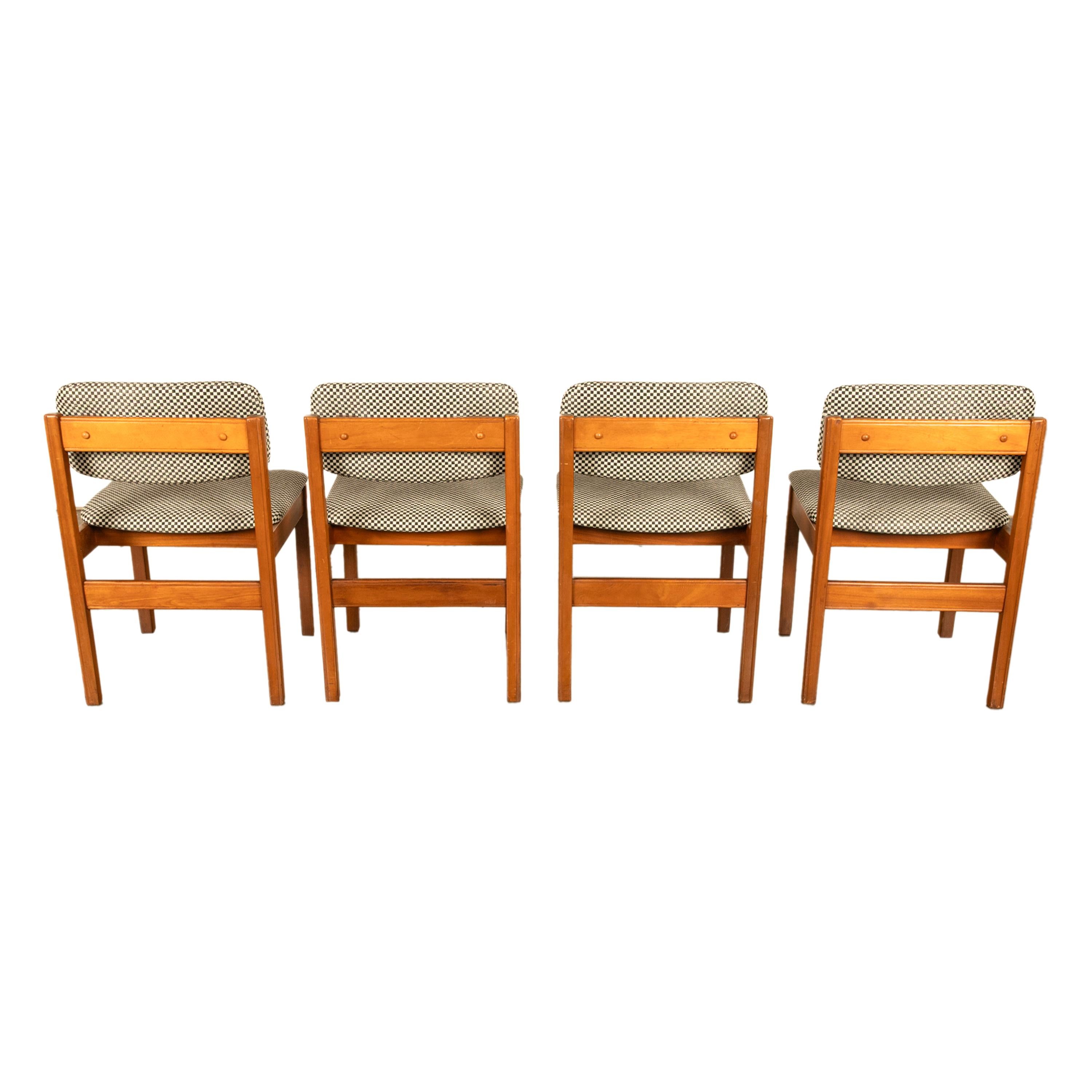 Set di 4 sedie da pranzo in teak del 1960 rivestite in stile Mid Century Modern Danish Jens Risom in vendita 3