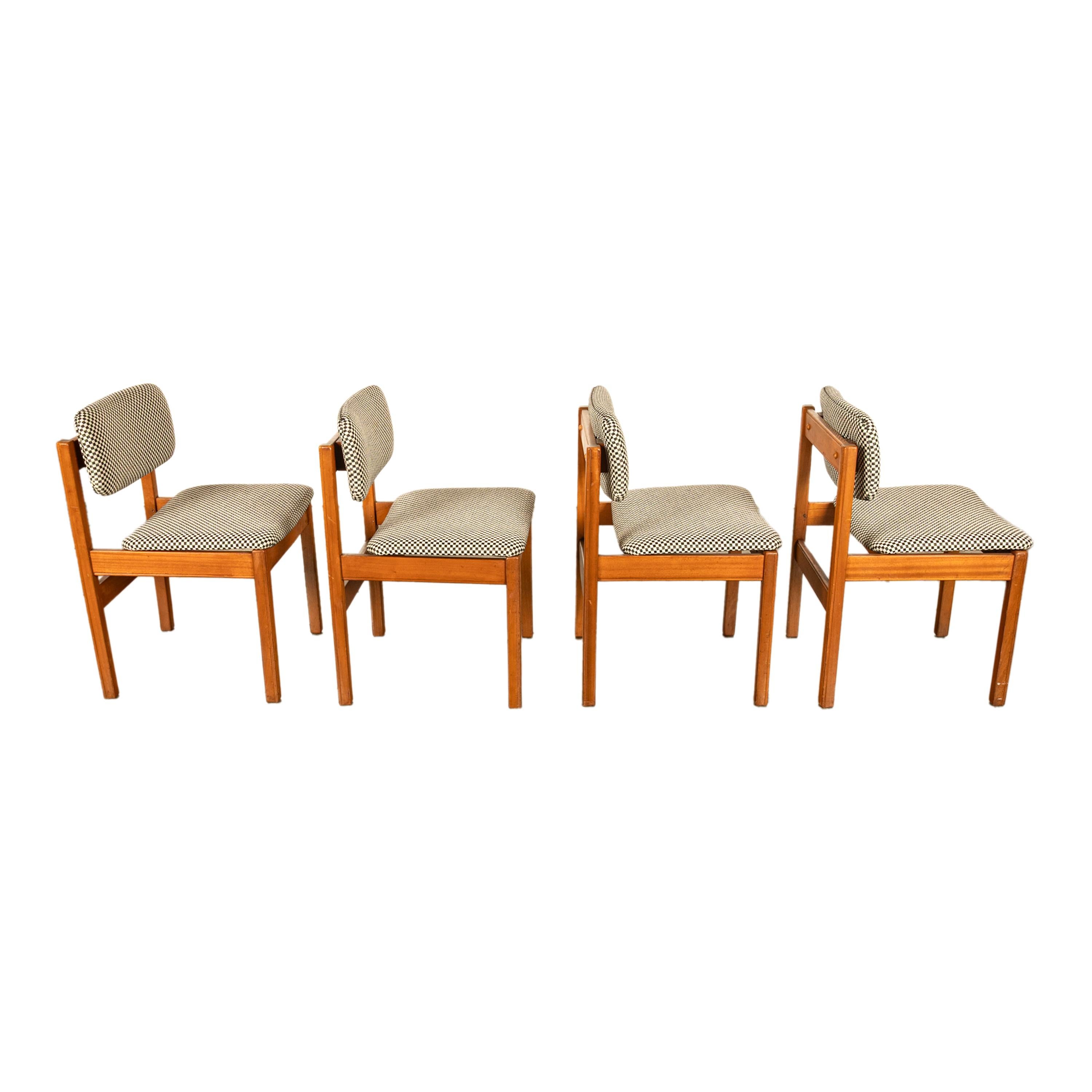 Set di 4 sedie da pranzo in teak del 1960 rivestite in stile Mid Century Modern Danish Jens Risom in vendita 1