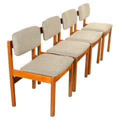 Dänisches Jens Risom-Set aus 4 Teakholz-Esszimmerstühlen, Mid-Century Modern, 1960, neu gepolstert
