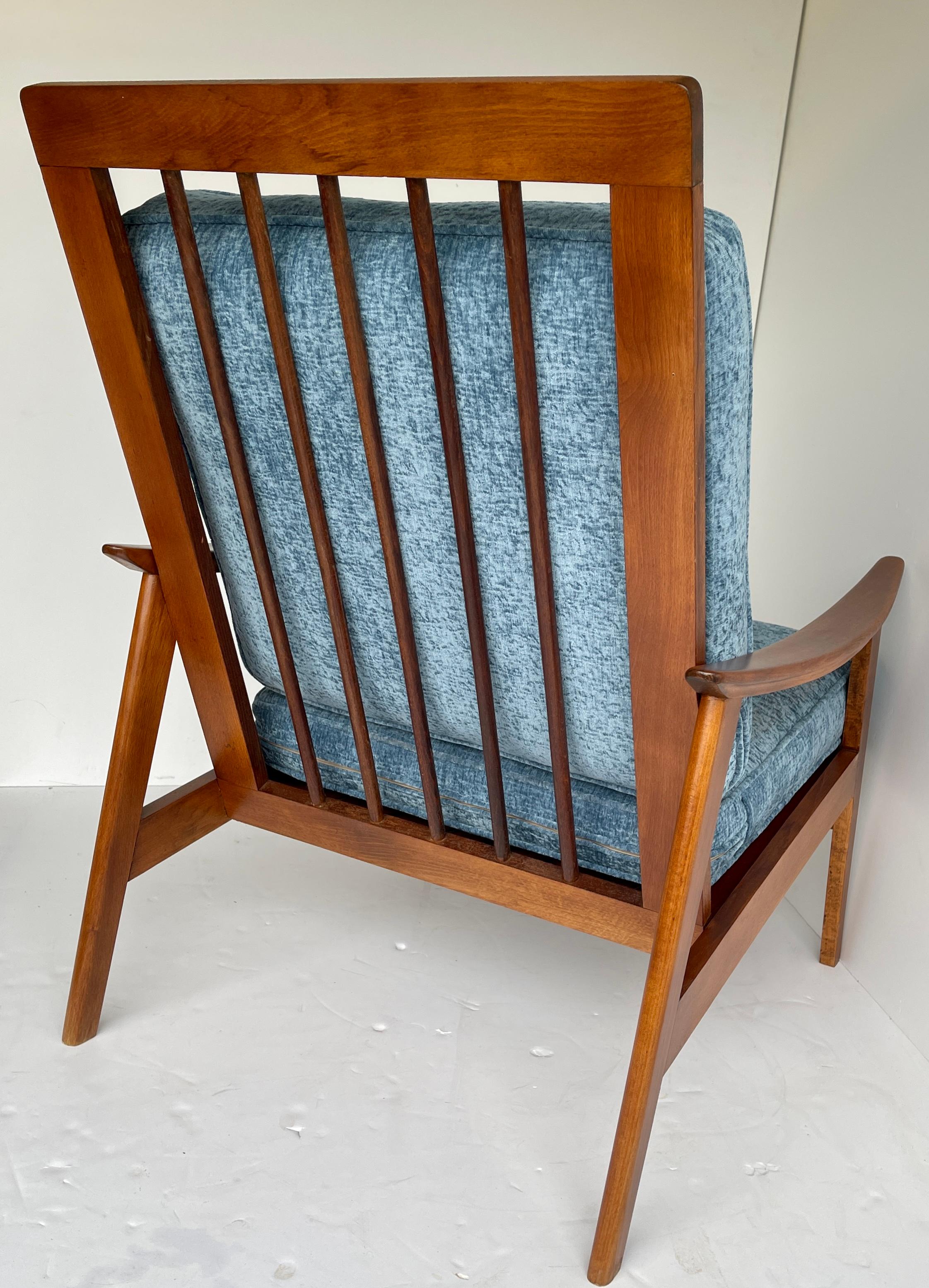 Mid-Century Modern Danish Lounge Chair by Peter Hvidt & Orla Mølgaard-Niels 3