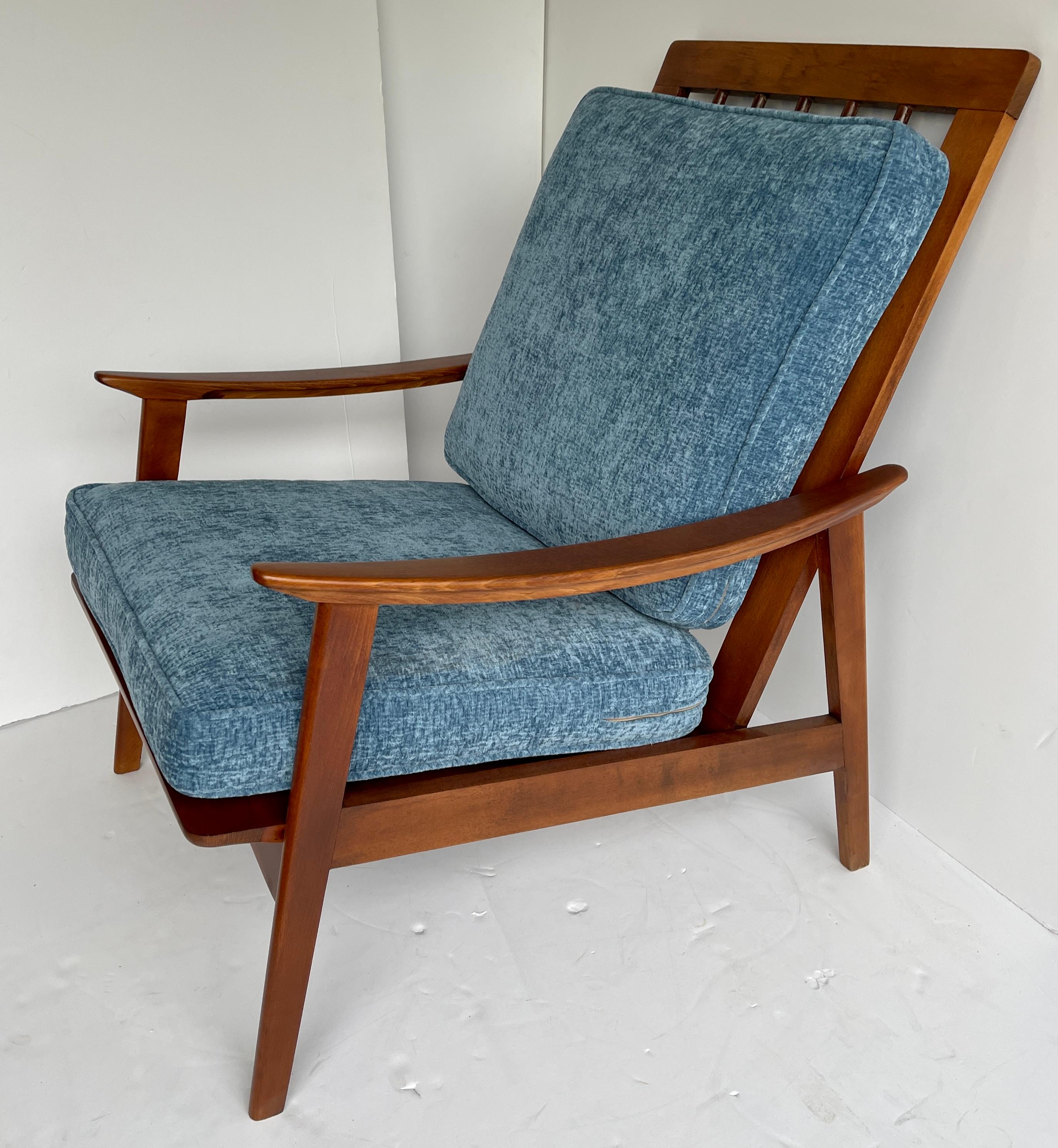 Mid-Century Modern Danish Lounge Chair by Peter Hvidt & Orla Mølgaard-Niels In Good Condition In Haddonfield, NJ