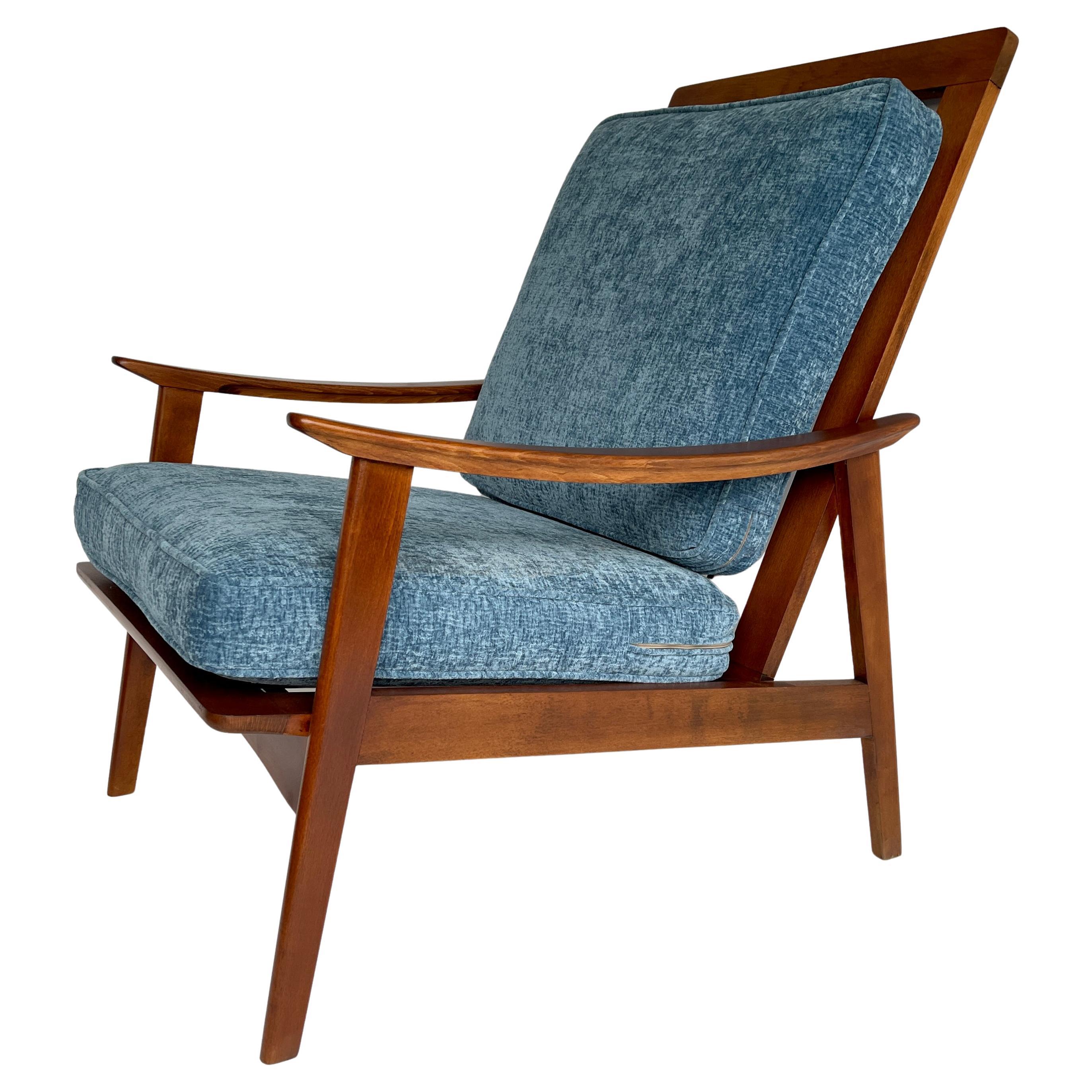 Mid-Century Modern Danish Lounge Chair by Peter Hvidt & Orla Mølgaard-Niels