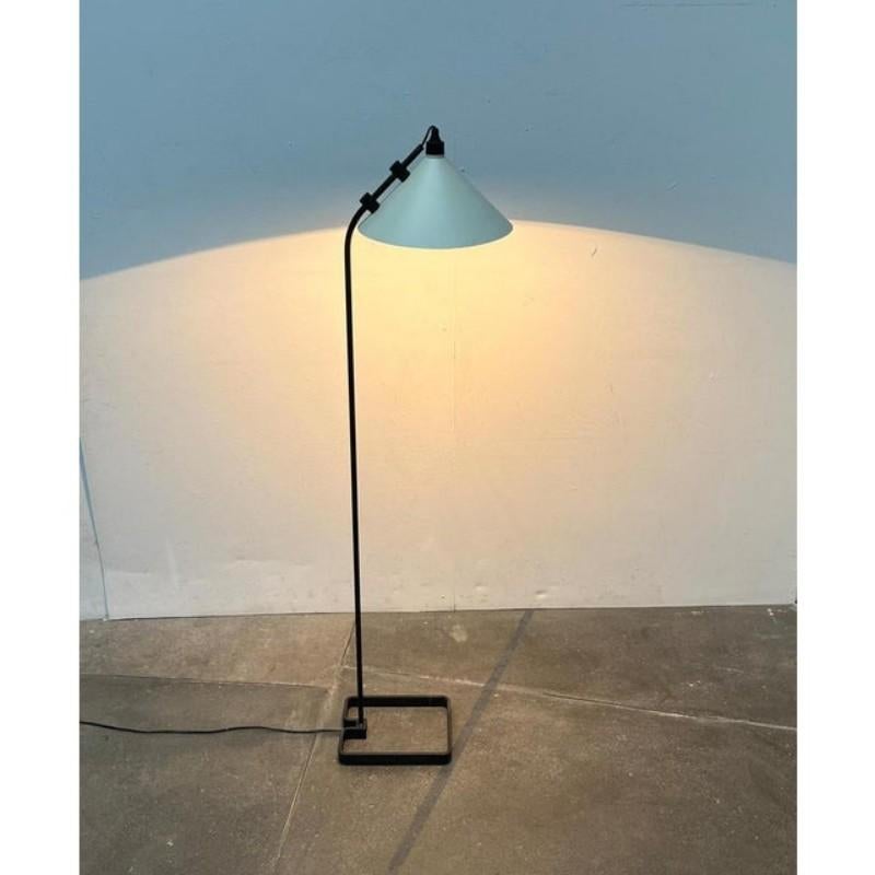 Lampadaire minimaliste danois moderne du milieu du siècle, années 1960 en vente 9