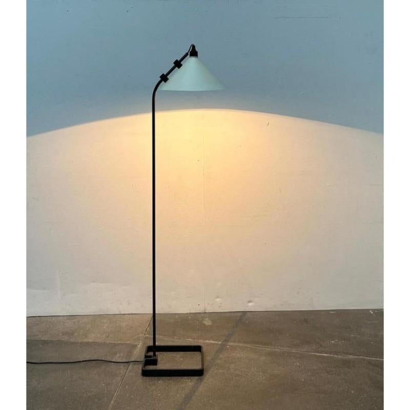 Mid-Century Modern Lampadaire minimaliste danois moderne du milieu du siècle, années 1960 en vente