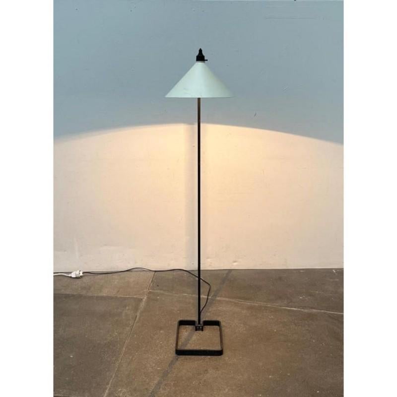 20ième siècle Lampadaire minimaliste danois moderne du milieu du siècle, années 1960 en vente