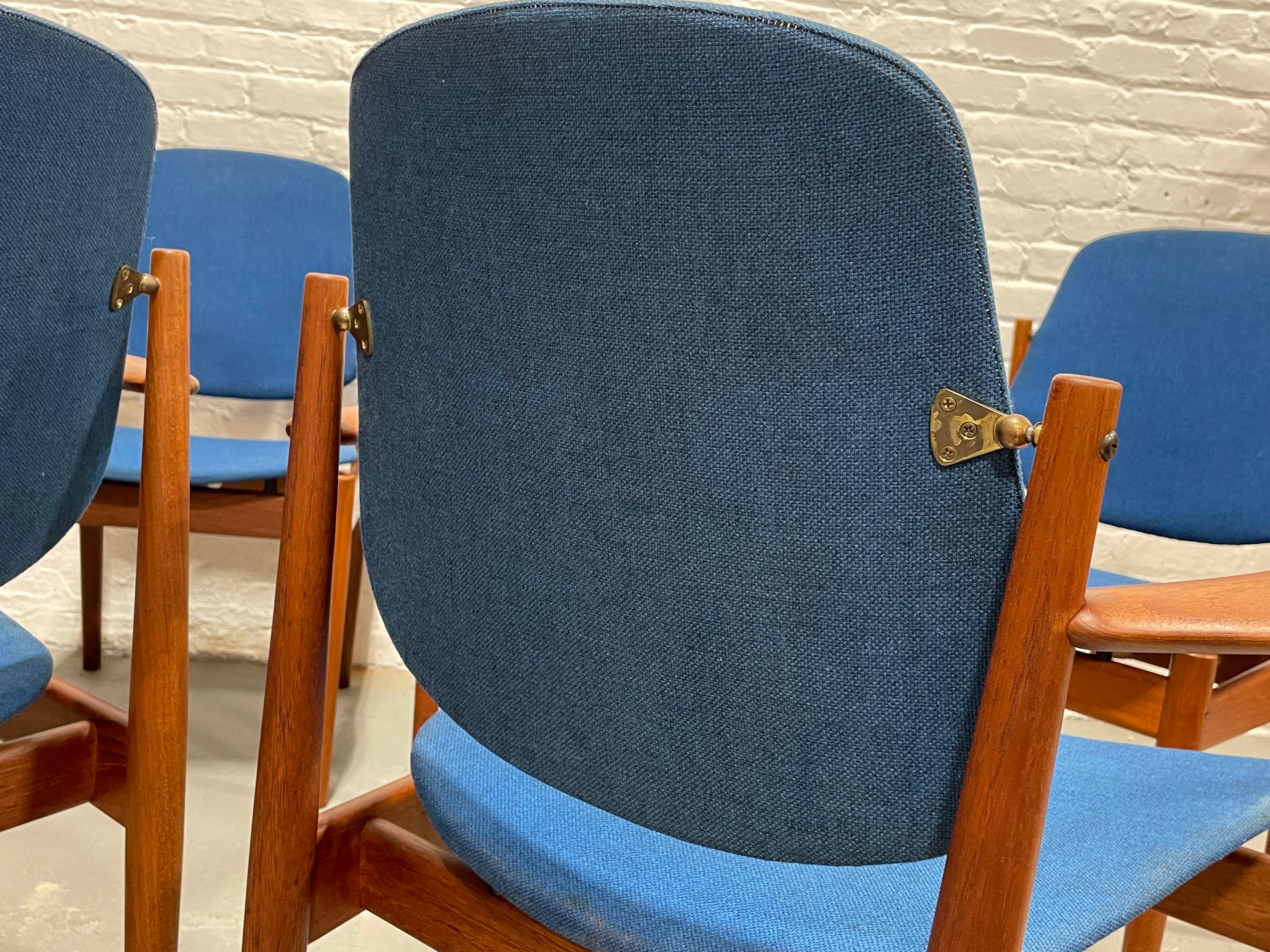 Sedie da pranzo DANISH modello 203, vendute singolarmente. in vendita 12