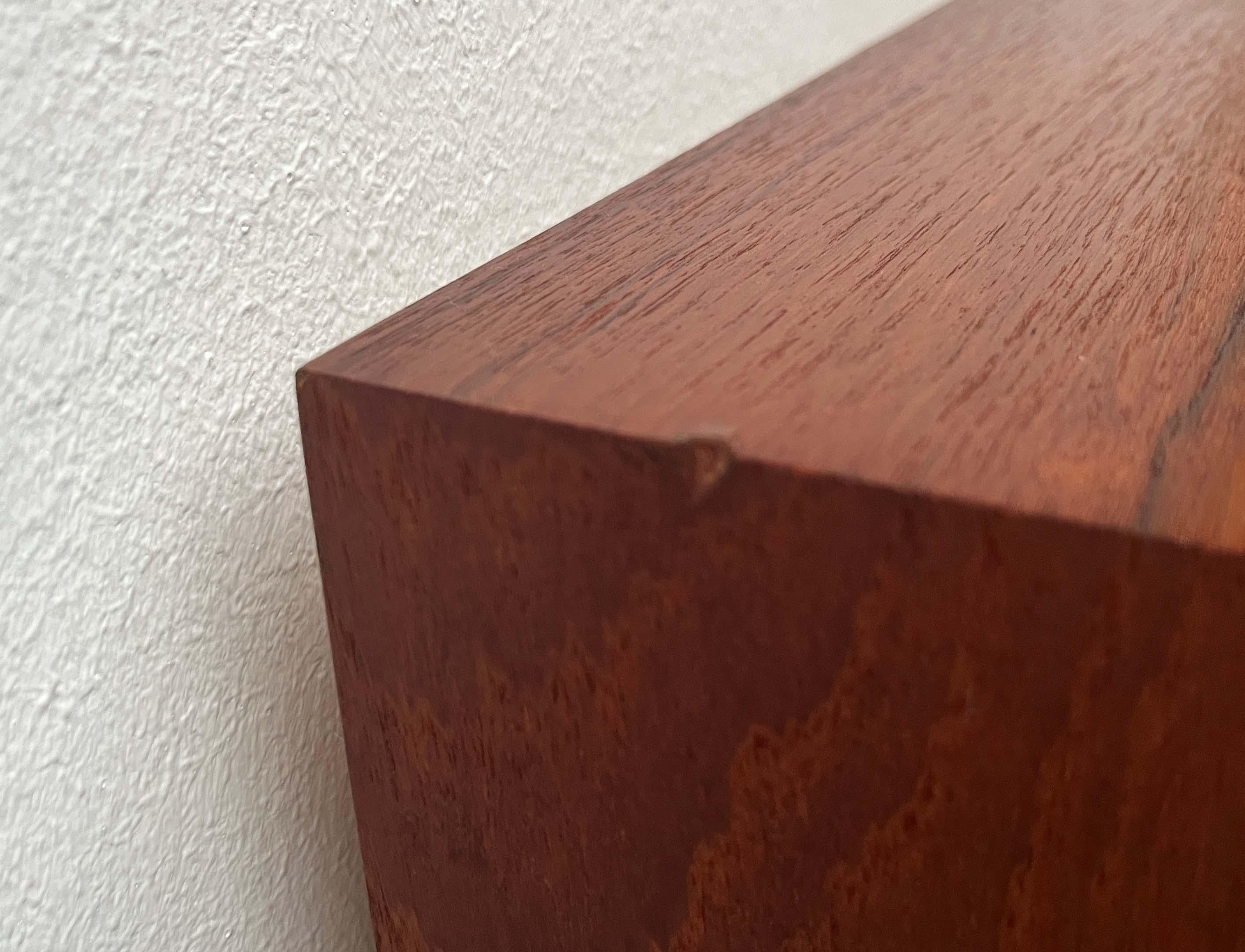 Cassettiera danese moderna di metà secolo modello 314 in teak, Johannes Sorth, Nexø in vendita 11