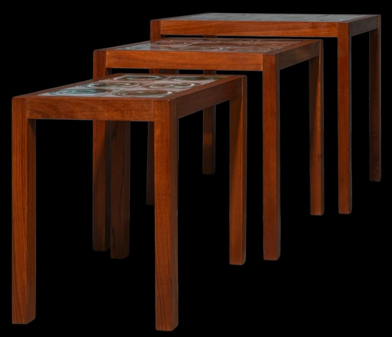 Mid-Century Modern Tables gigognes danoises modernes du milieu du siècle dernier, S/3 en vente