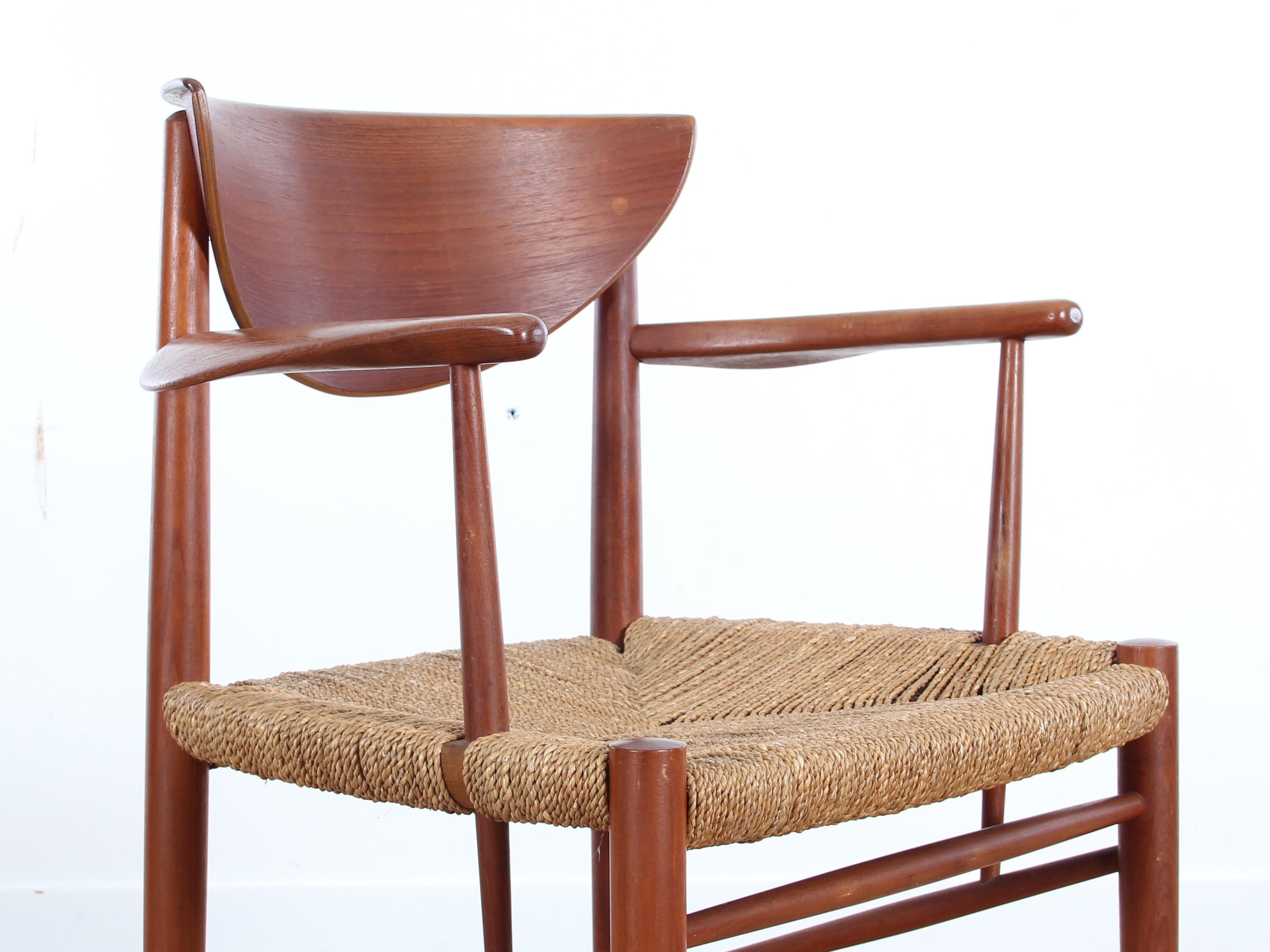 Mid-Century Modern Danish Pair of Armchairs in Teck Model 317 For Sale 1