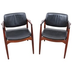 Mid-Century Modern Danish Pair of Desk Chair in Rosewood Model 66 by Erik Buck