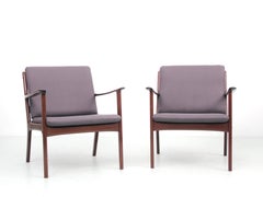 Mid-Century Modern Danish Pair of  Lounge Chairs in Mahogany Model PJ 112