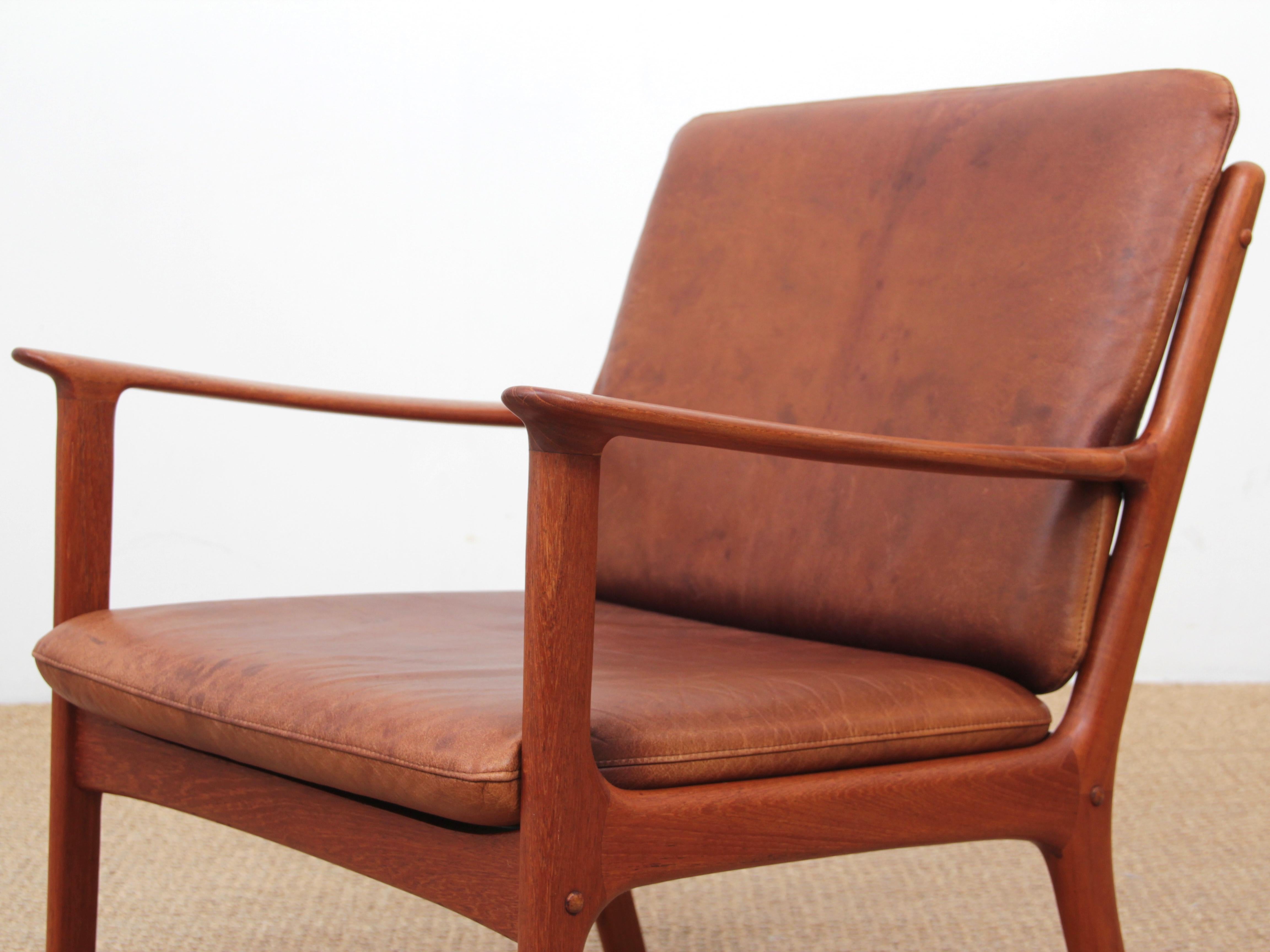 Mid-Century Modern Danish Pair of Lounge Chairs in Teak Model PJ 112 4