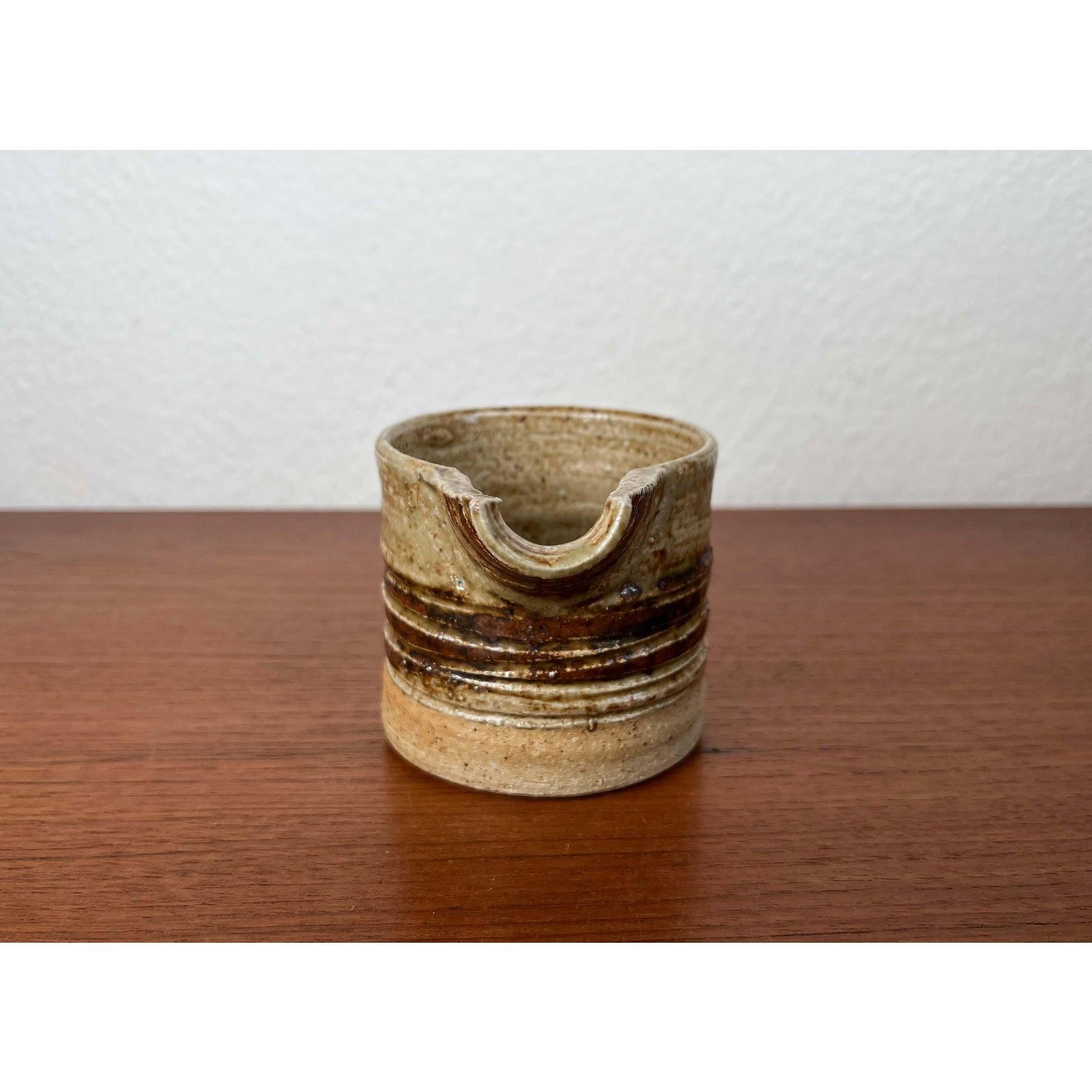 Jarra de cerámica danesa moderna de mediados de siglo, de Tue Poulsen para Tue Keramik, años 60 en venta 4