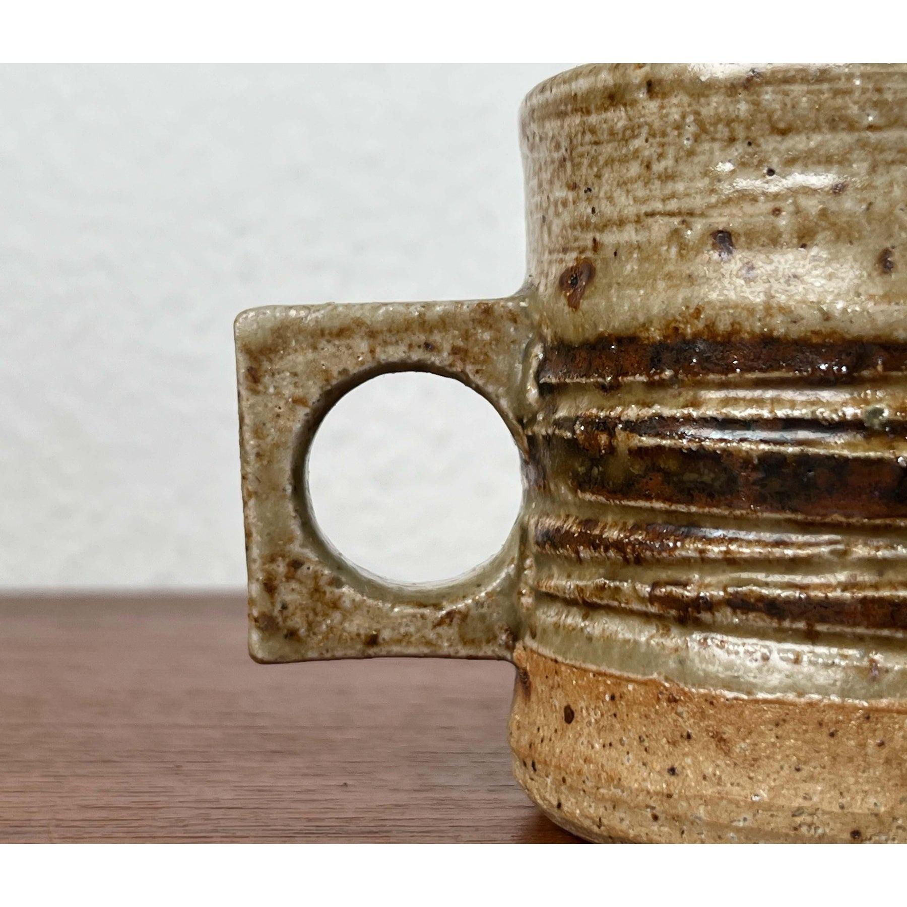 Jarra de cerámica danesa moderna de mediados de siglo, de Tue Poulsen para Tue Keramik, años 60 Moderno de mediados de siglo en venta