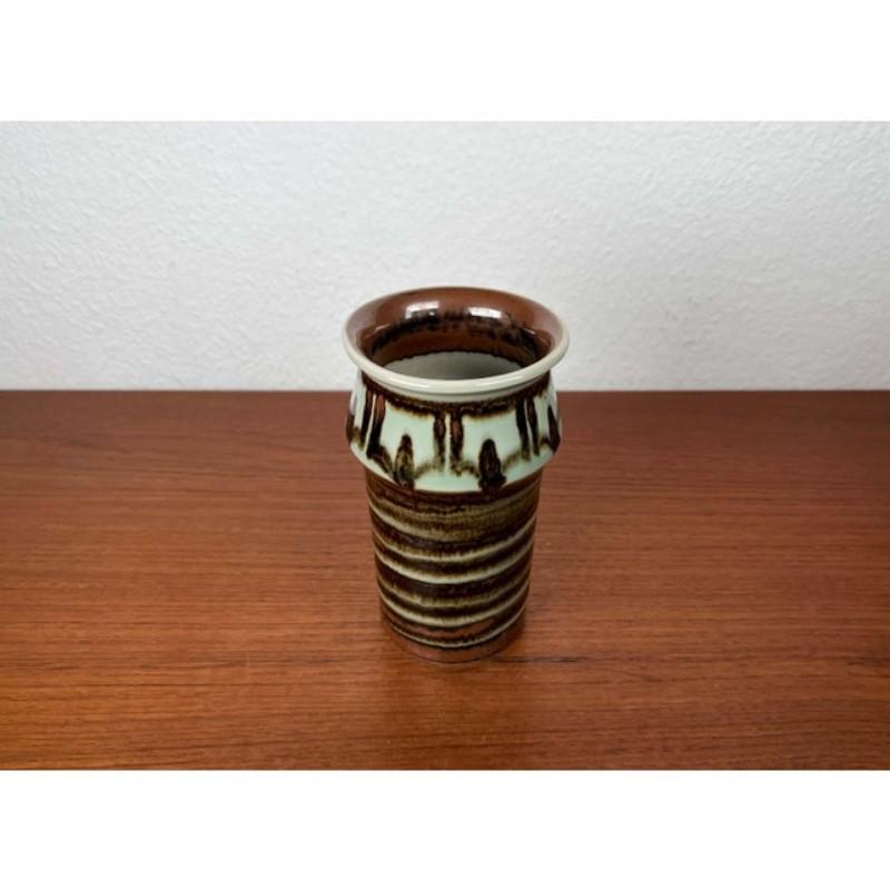 Moderne dänische Keramikvase aus der Jahrhundertmitte von Svend Aage Jensen für Søholm, 1960er Jahre (Dänisch) im Angebot