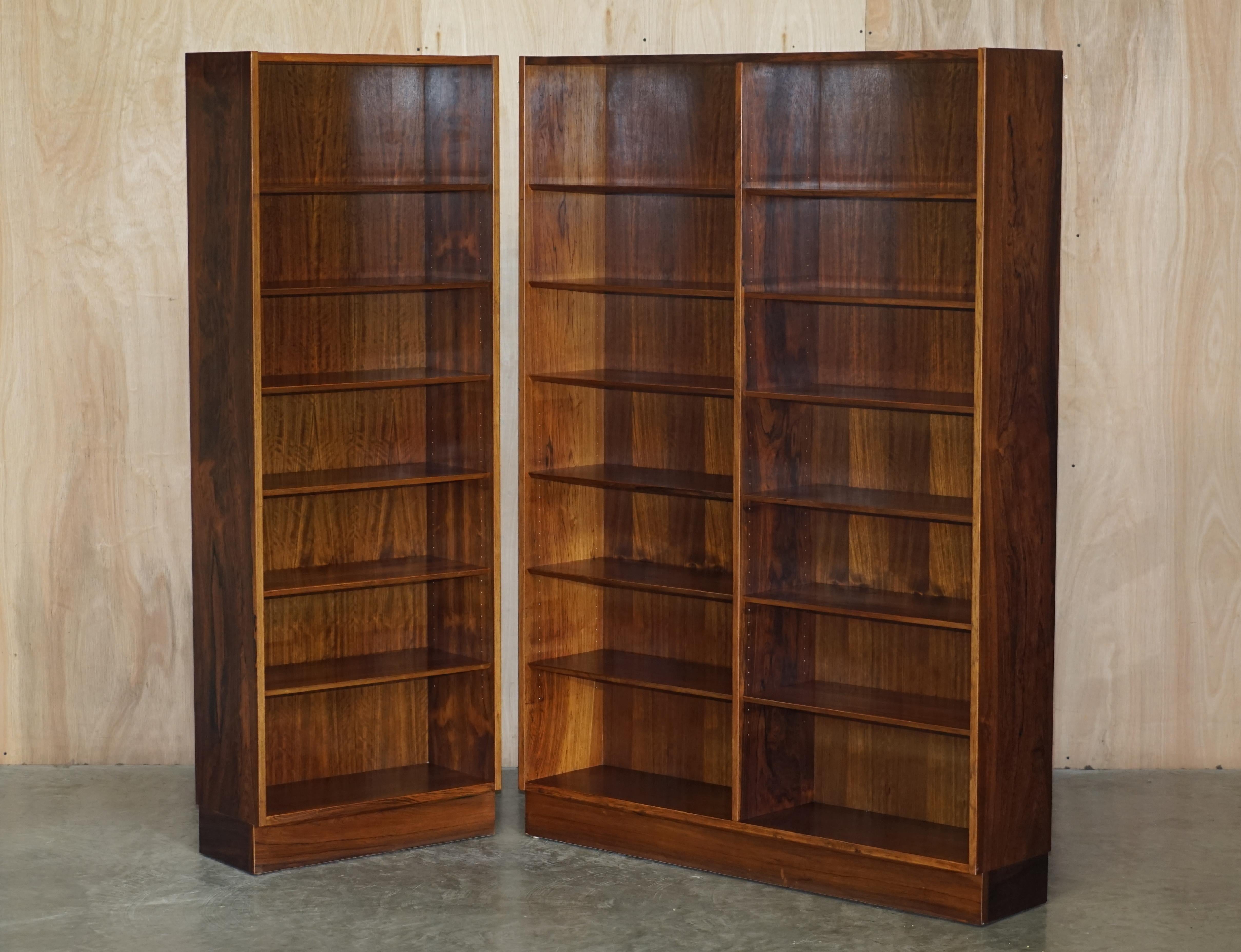 We are delighted to offer for sale this lovely vintage circa 1950s fully stamped Poul Hundevad Brazilian Rosewood, triple bank, open library bookcase with height adjustable shelves hand made in Denmark

A very good looking well made and decorative